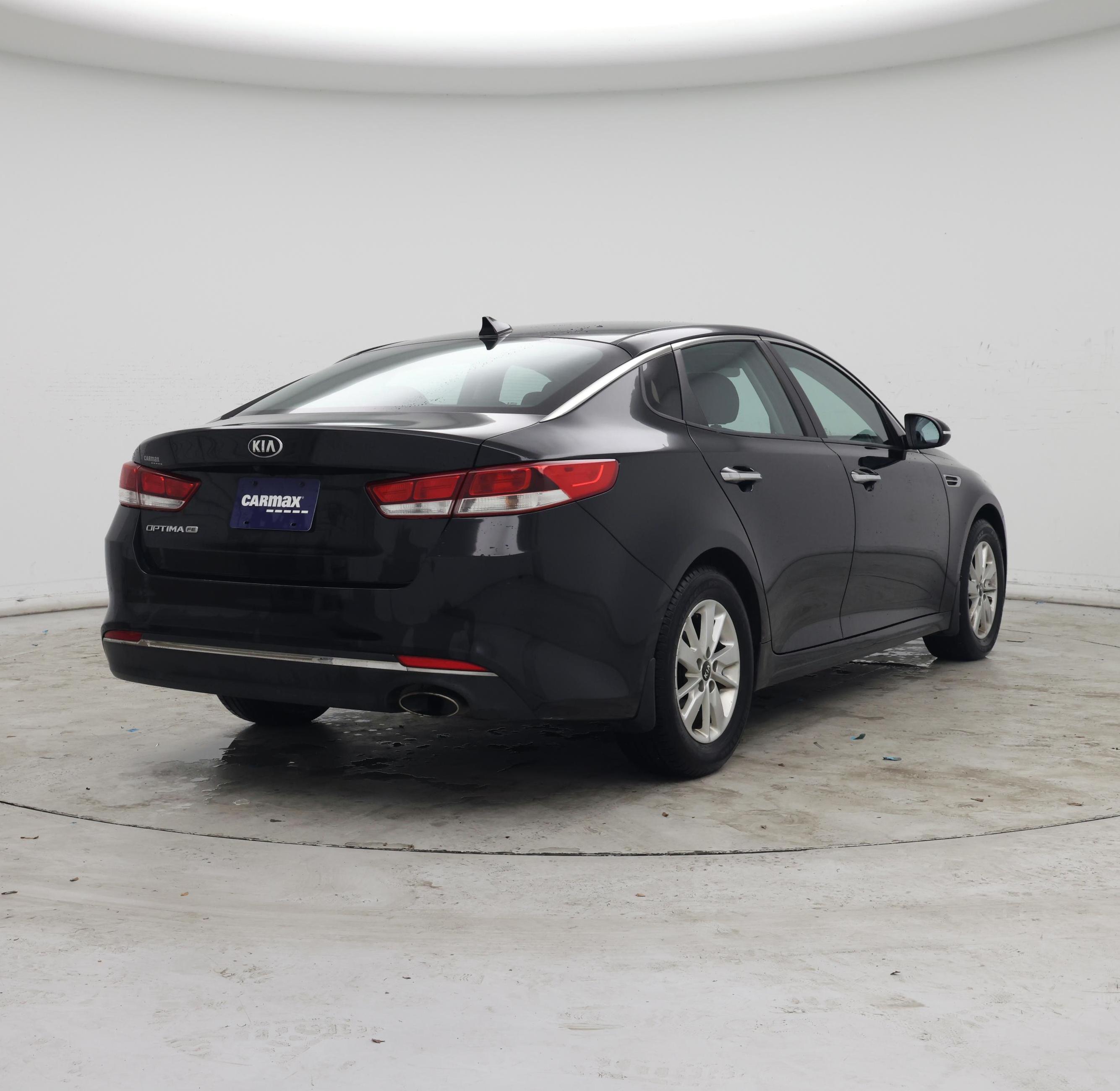 Thumbnail: 2017 Kia Optima - 8