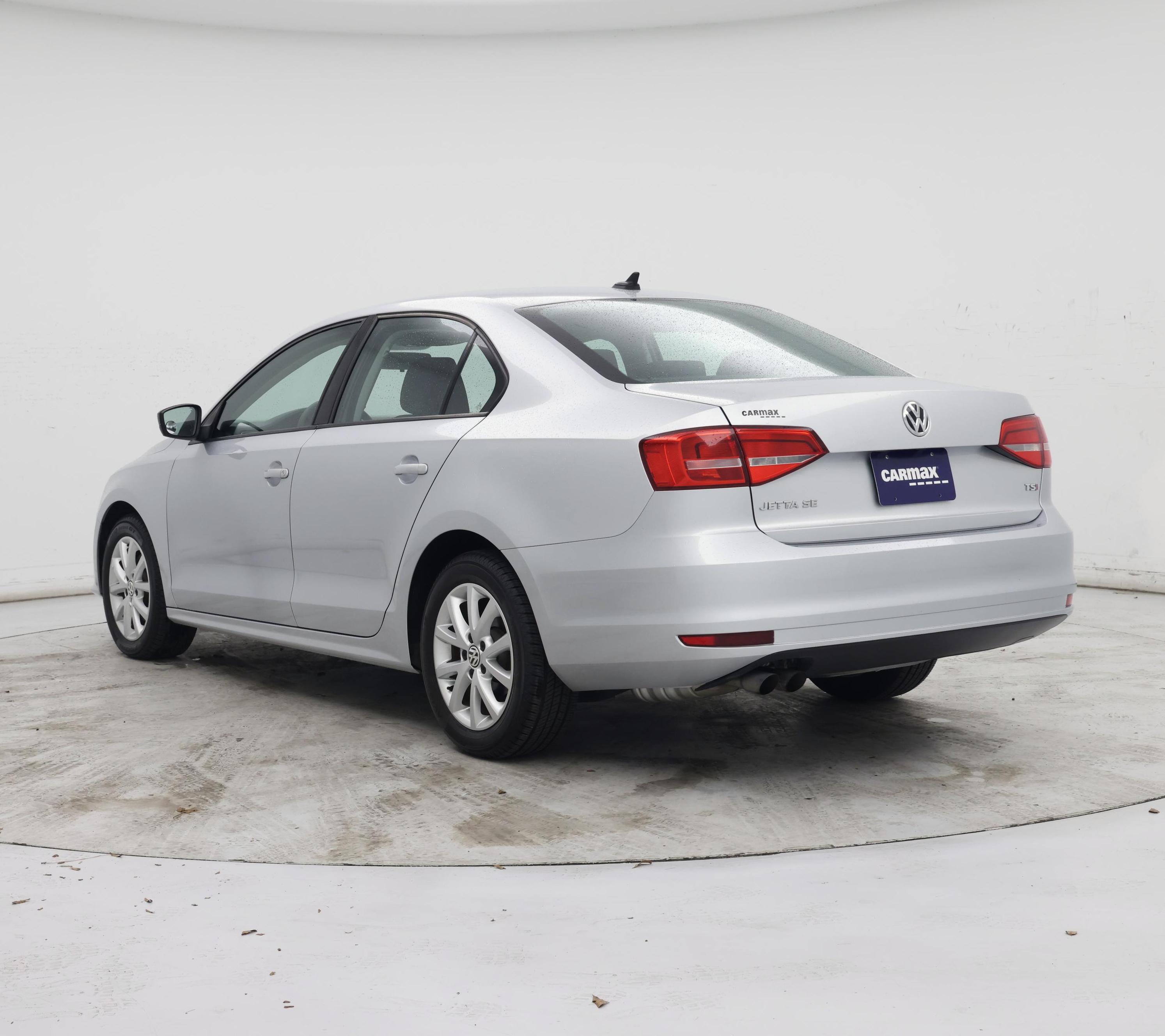 Thumbnail: 2015 Volkswagen Jetta - 2