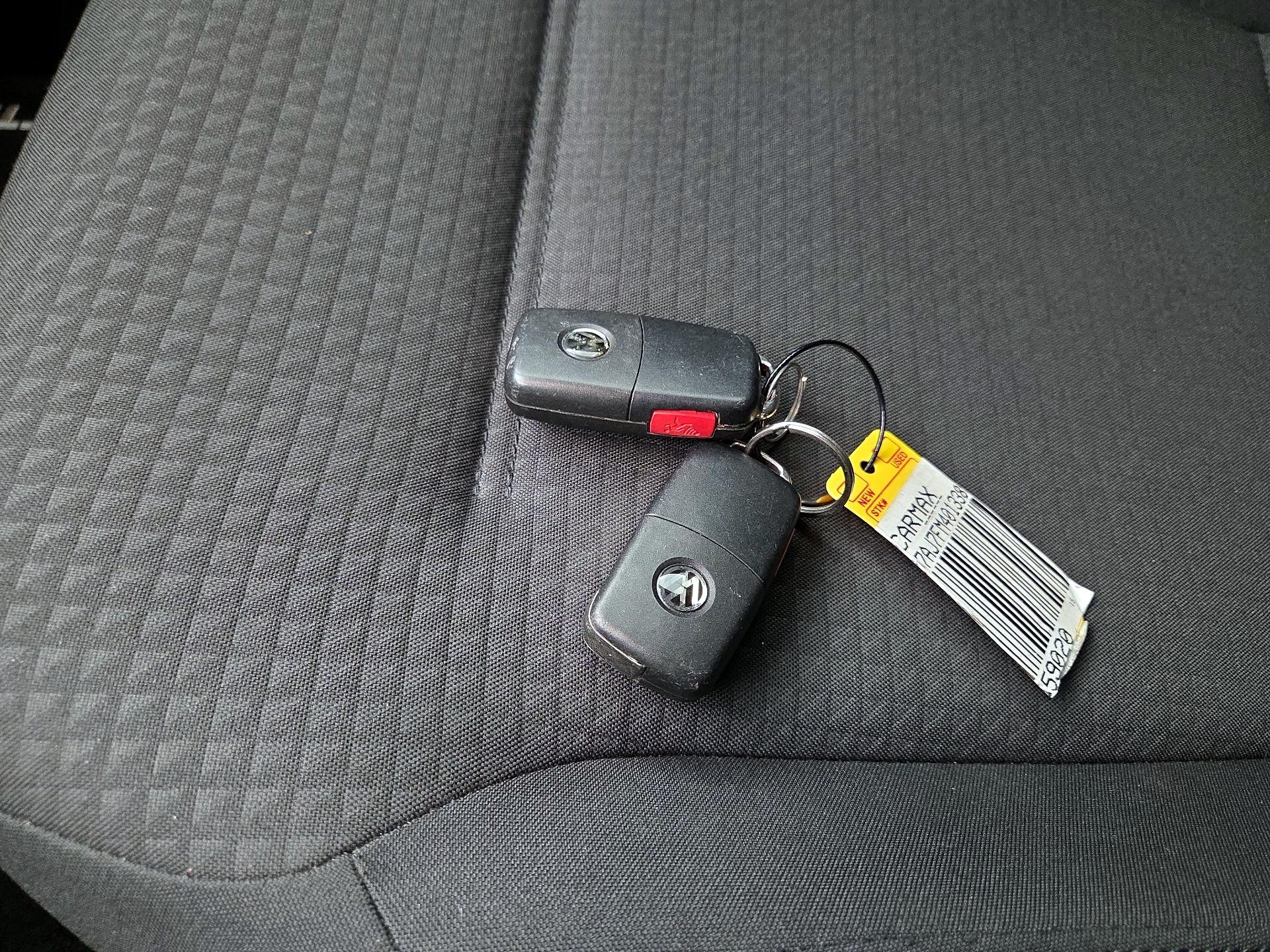 Thumbnail: 2015 Volkswagen Jetta - 19