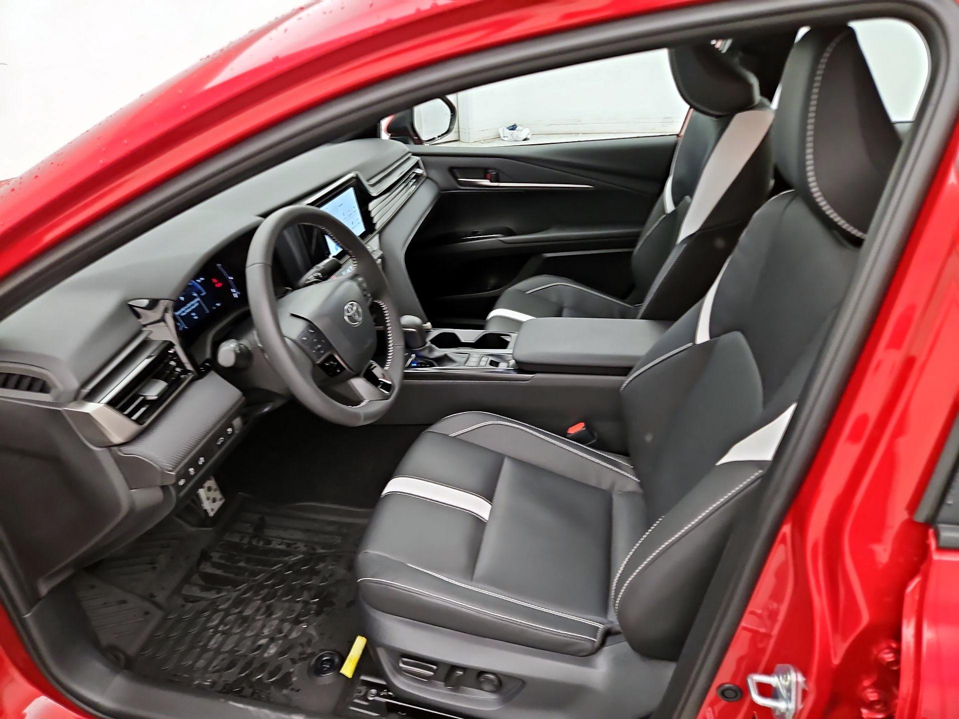 Thumbnail: 2026 Toyota Camry - 11