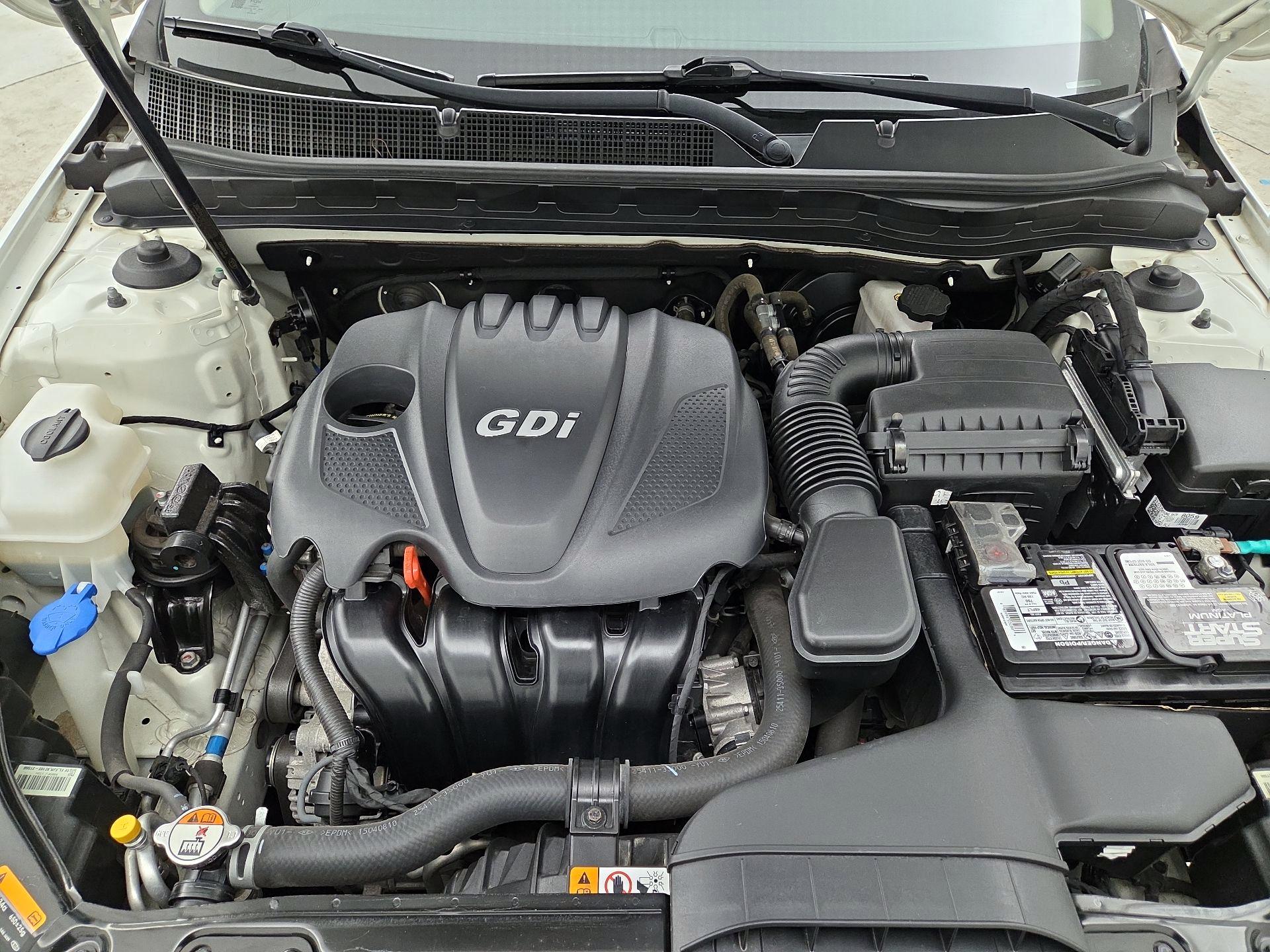 Thumbnail: 2015 Kia Optima - 20