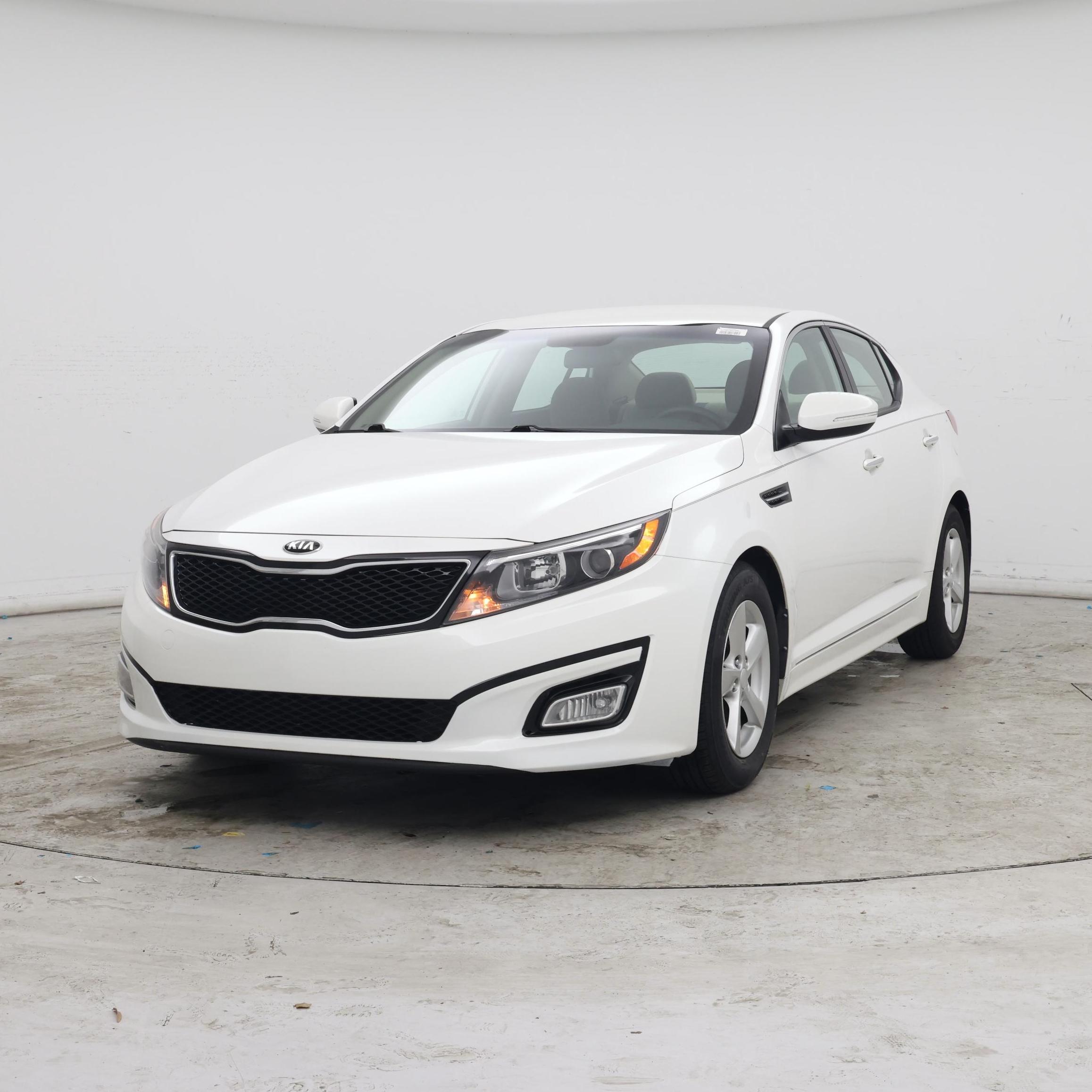 Thumbnail: 2015 Kia Optima - 4