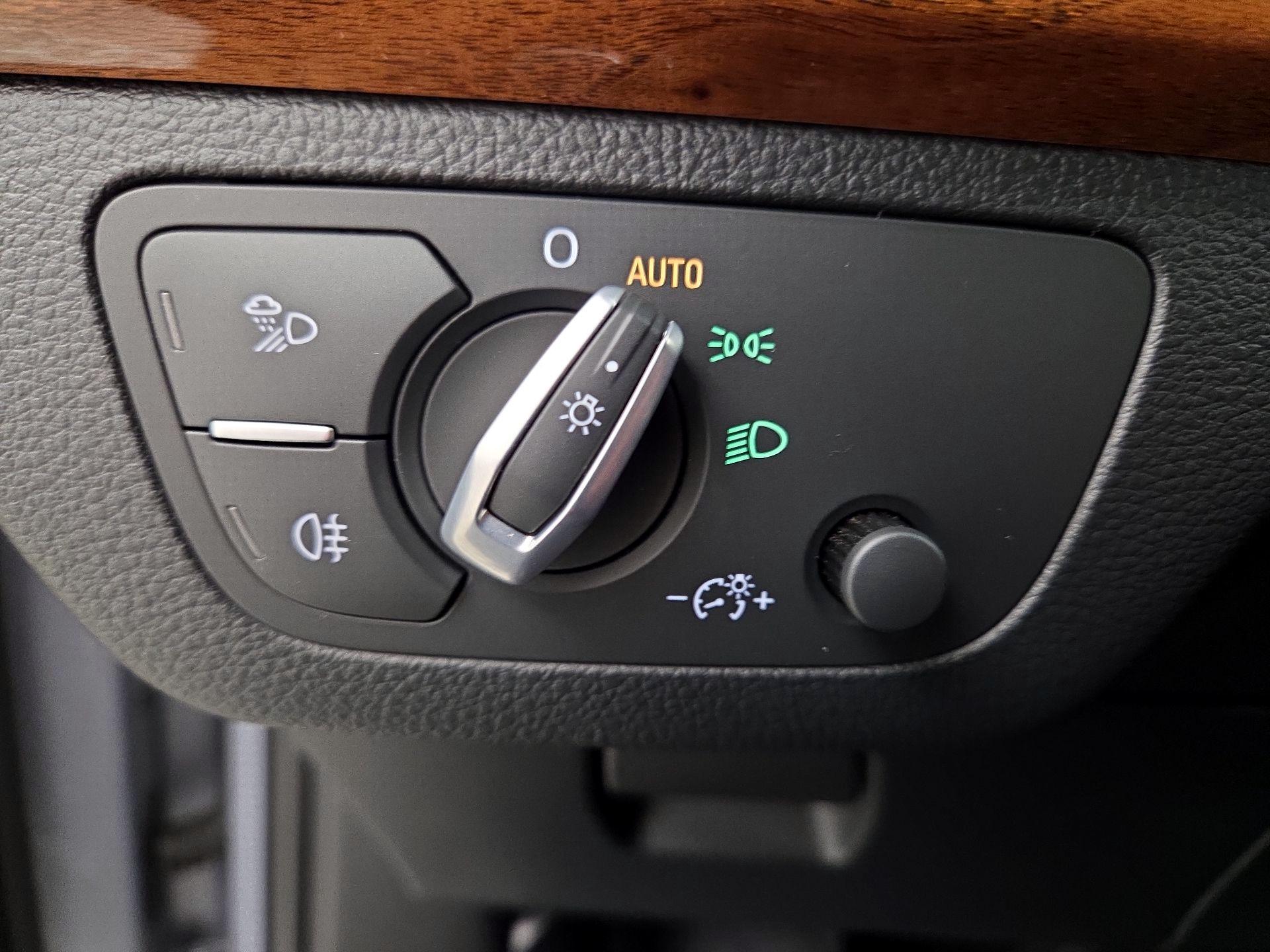 Thumbnail: 2022 Audi Q5 - 13