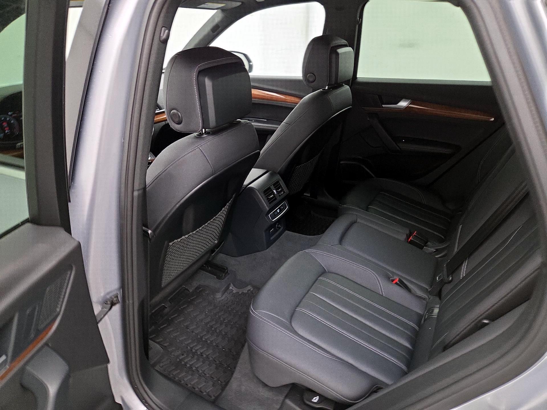 Thumbnail: 2022 Audi Q5 - 19