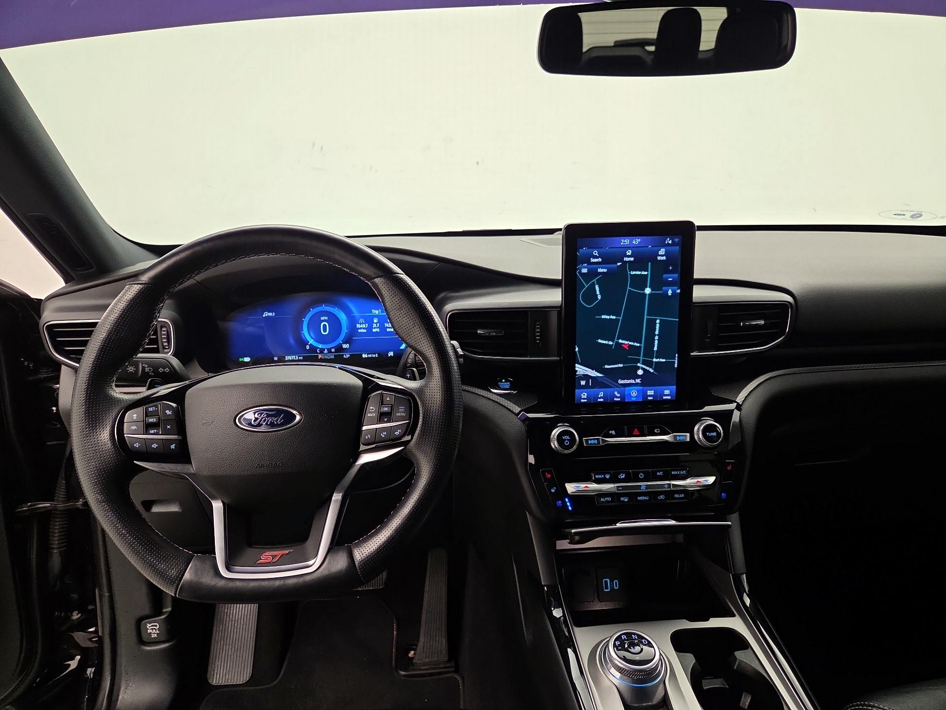 Thumbnail: 2021 Ford Explorer - 9