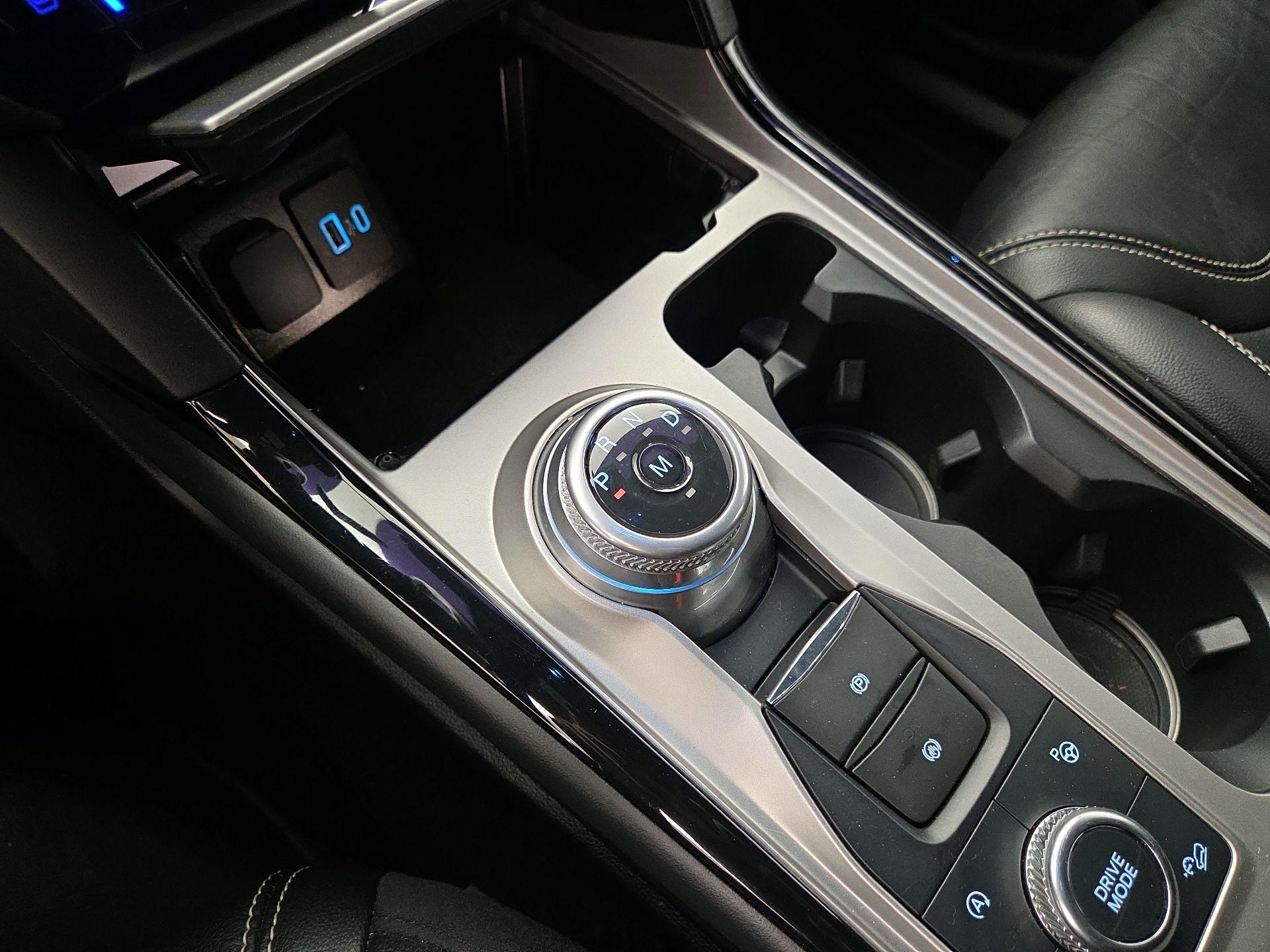 Thumbnail: 2021 Ford Explorer - 18