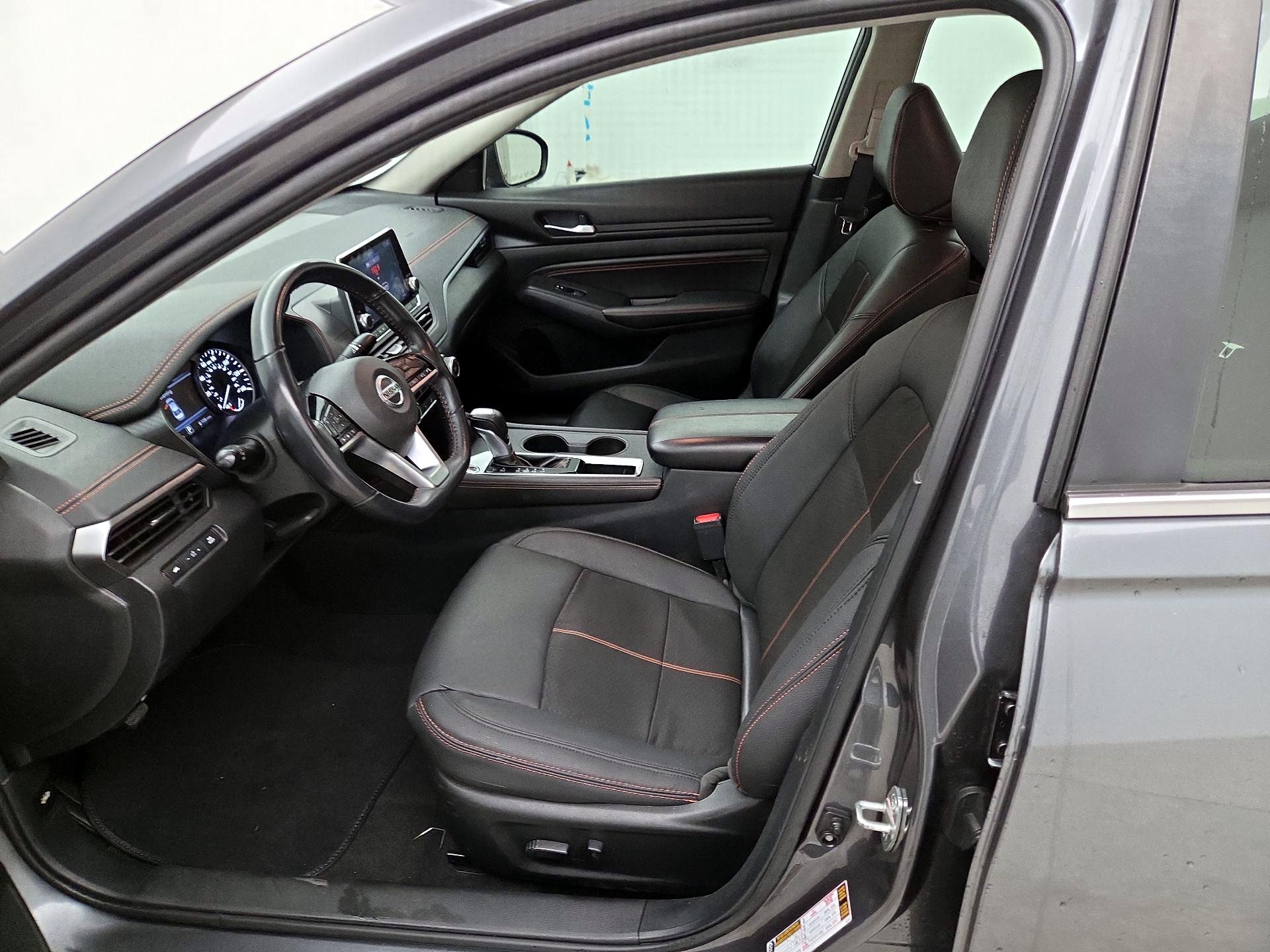 Thumbnail: 2021 Nissan Altima - 11