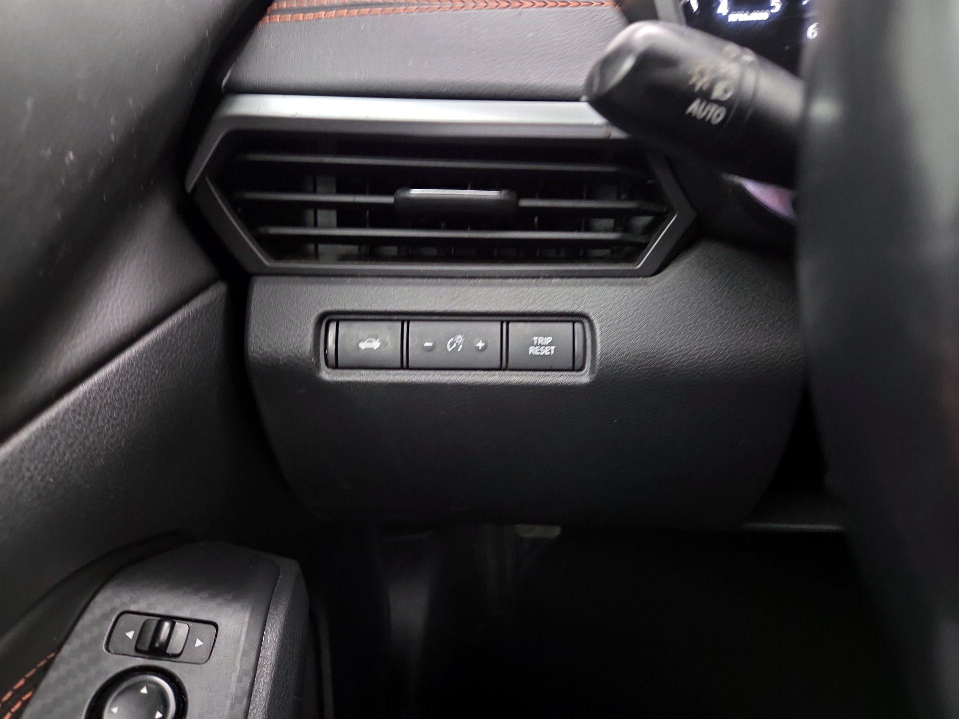 Thumbnail: 2021 Nissan Altima - 13