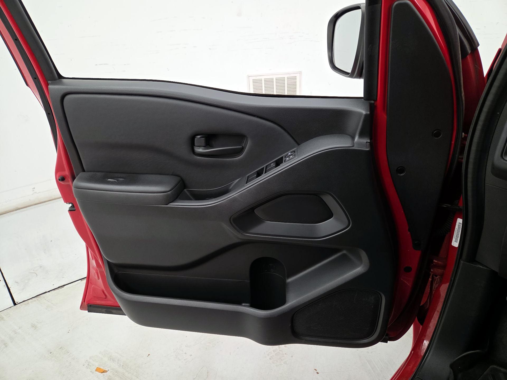 Thumbnail: 2022 Nissan Frontier - 12