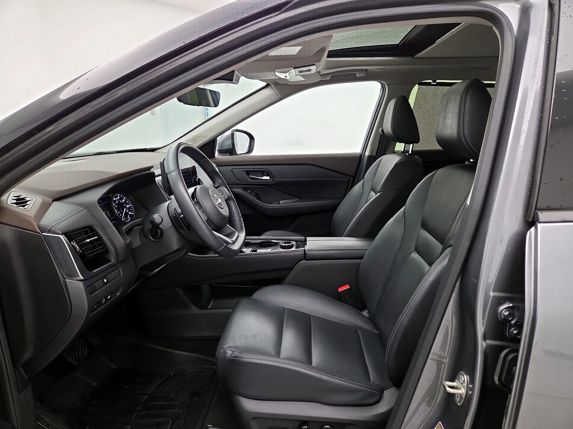 Thumbnail: 2023 Nissan Rogue - 11