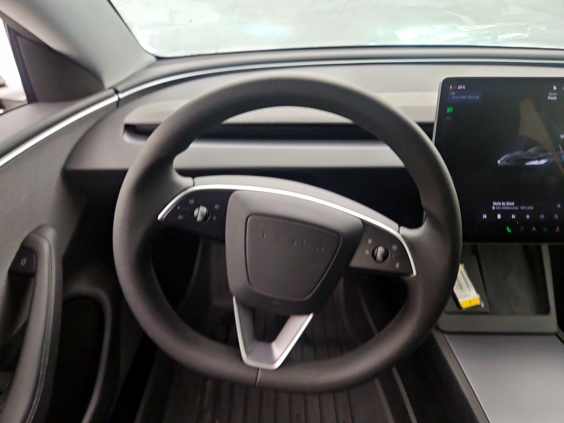 Thumbnail: 2025 Tesla Model 3 - 10