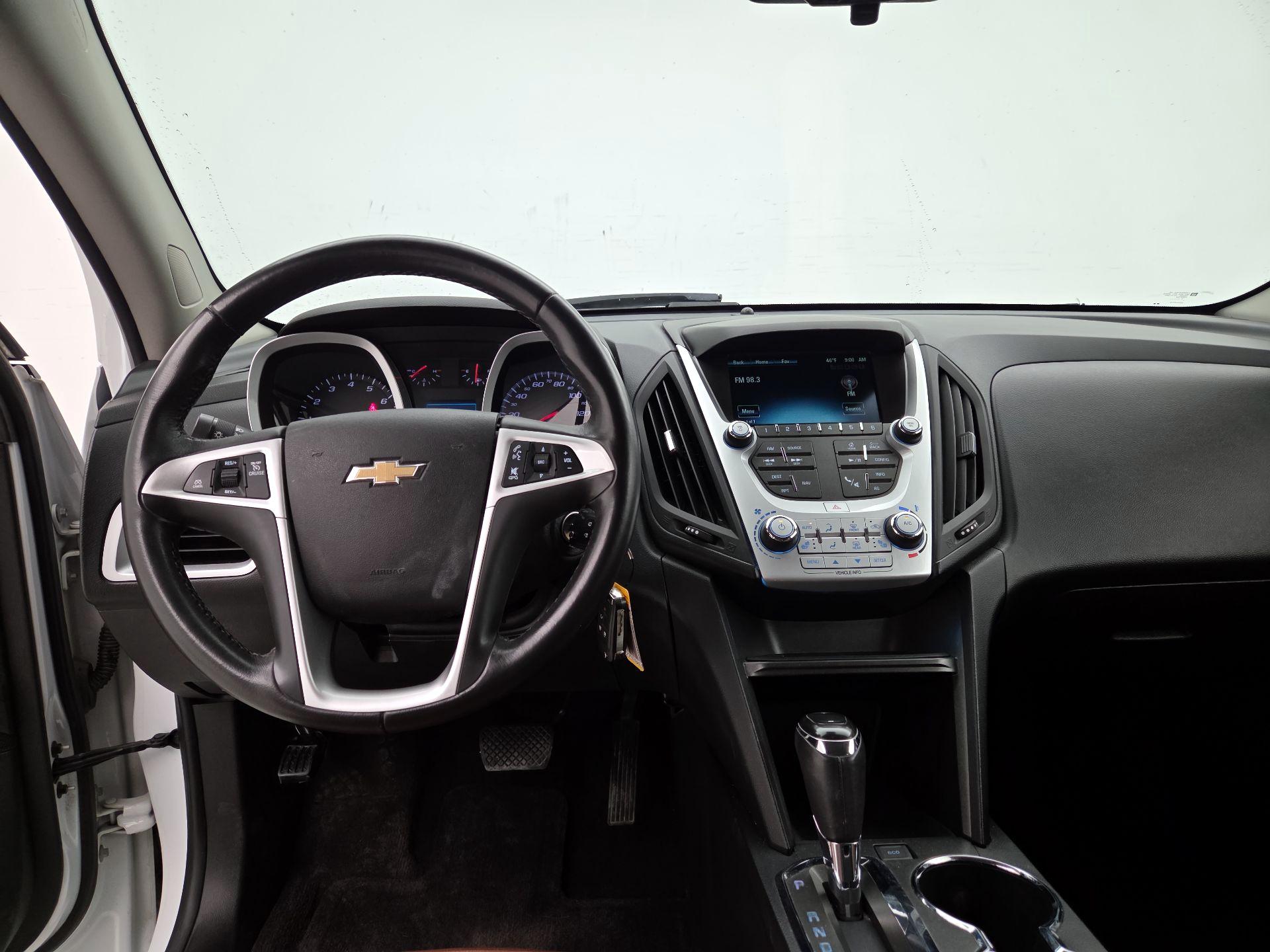 Thumbnail: 2016 Chevrolet Equinox - 9