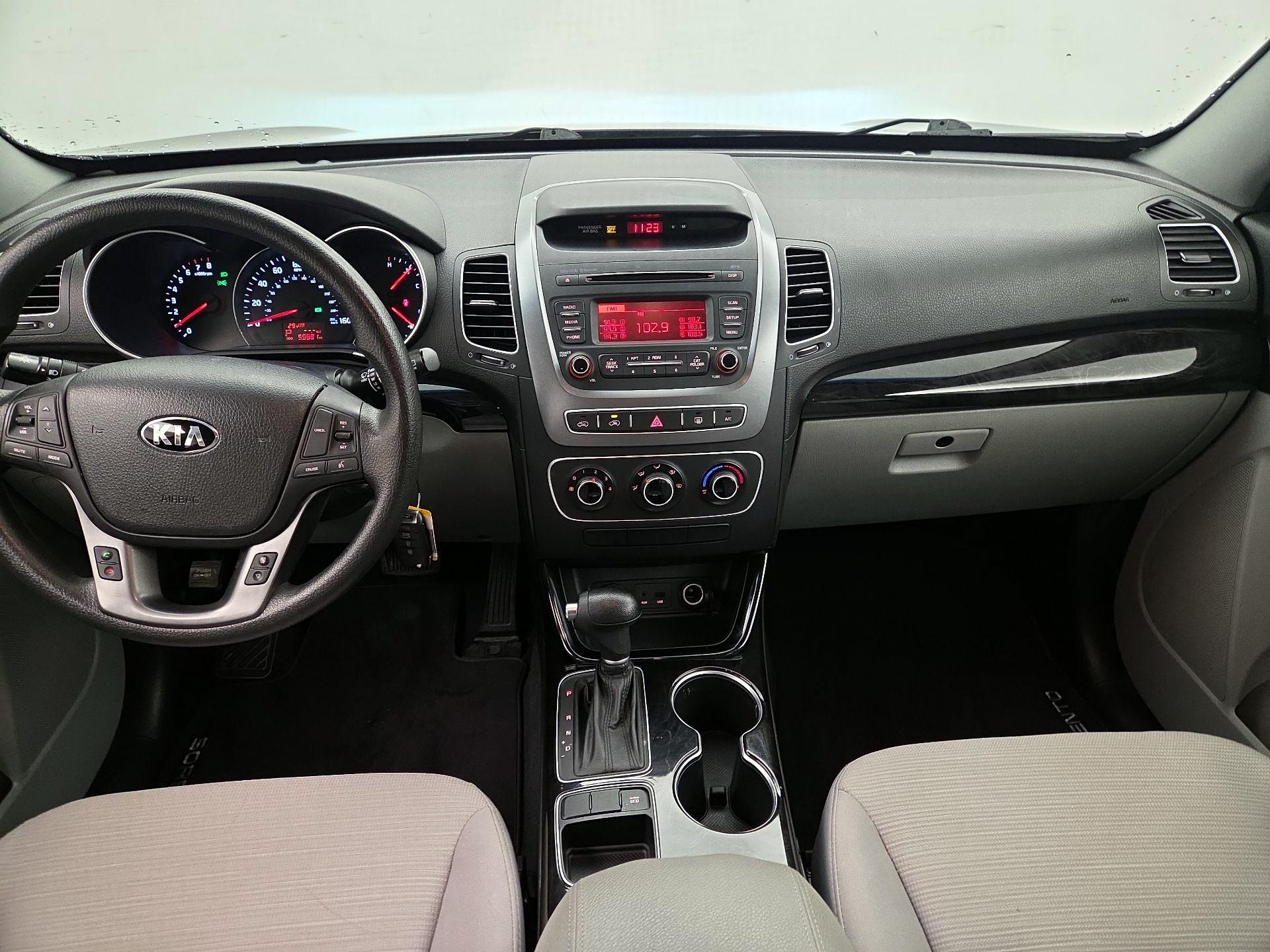 Thumbnail: 2014 Kia Sorento - 9