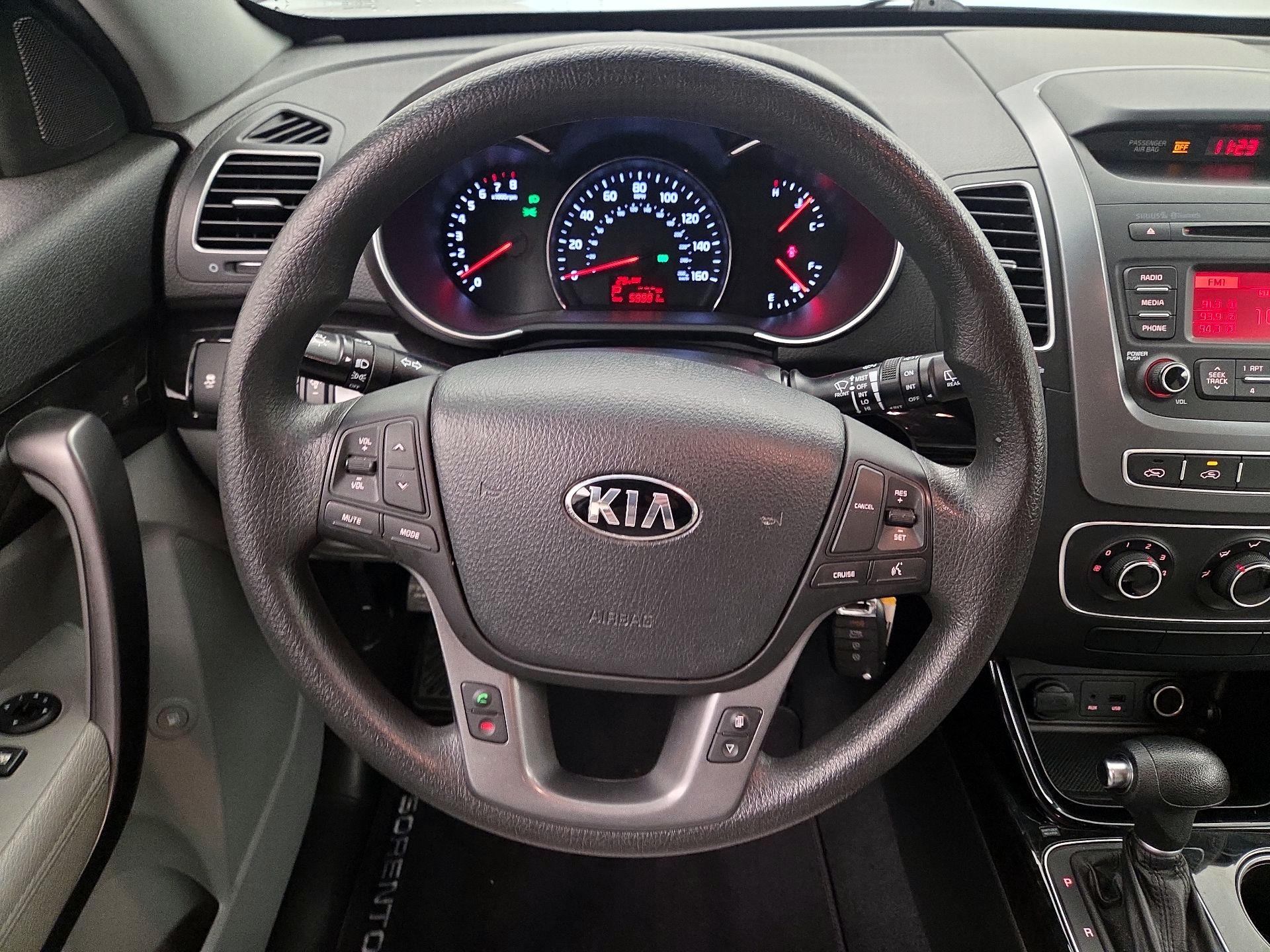 Thumbnail: 2014 Kia Sorento - 10