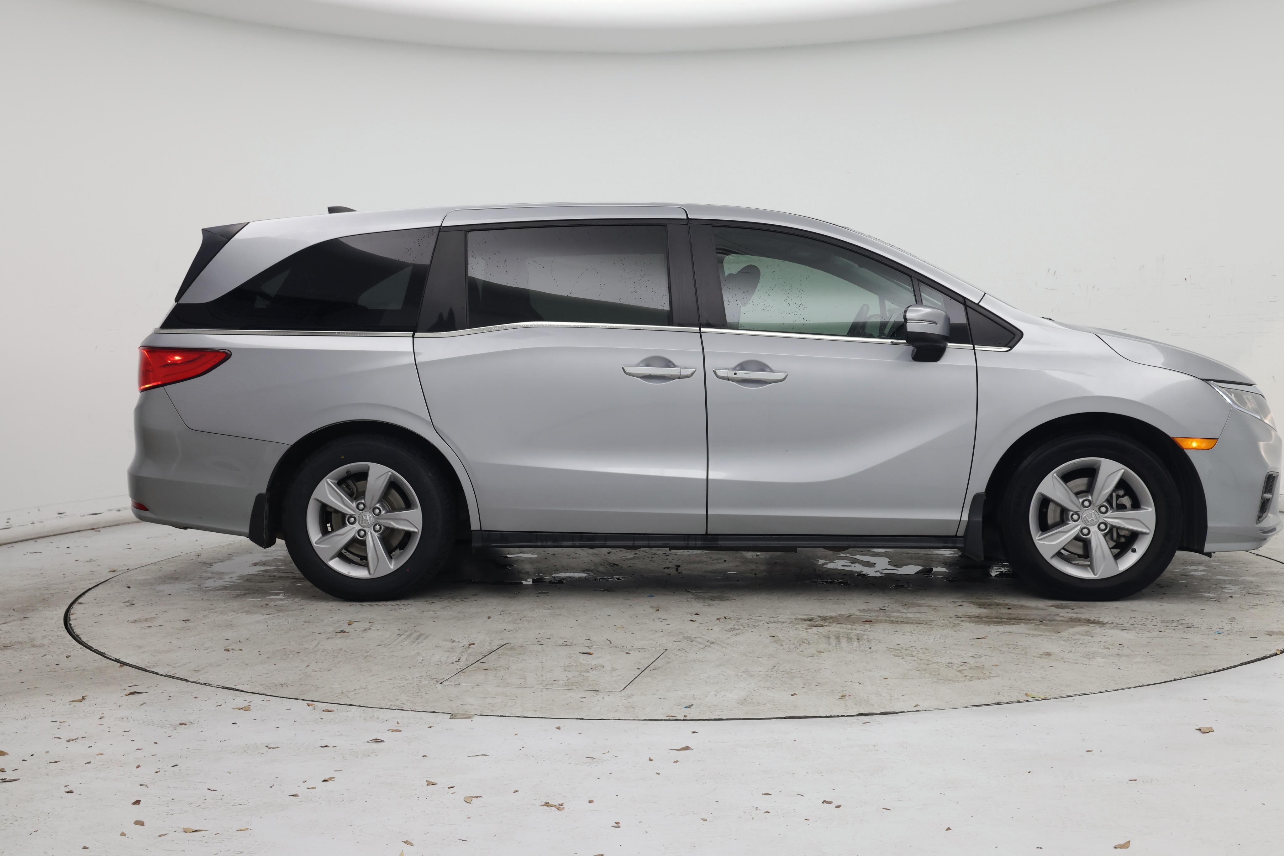 Thumbnail: 2020 Honda Odyssey - 7