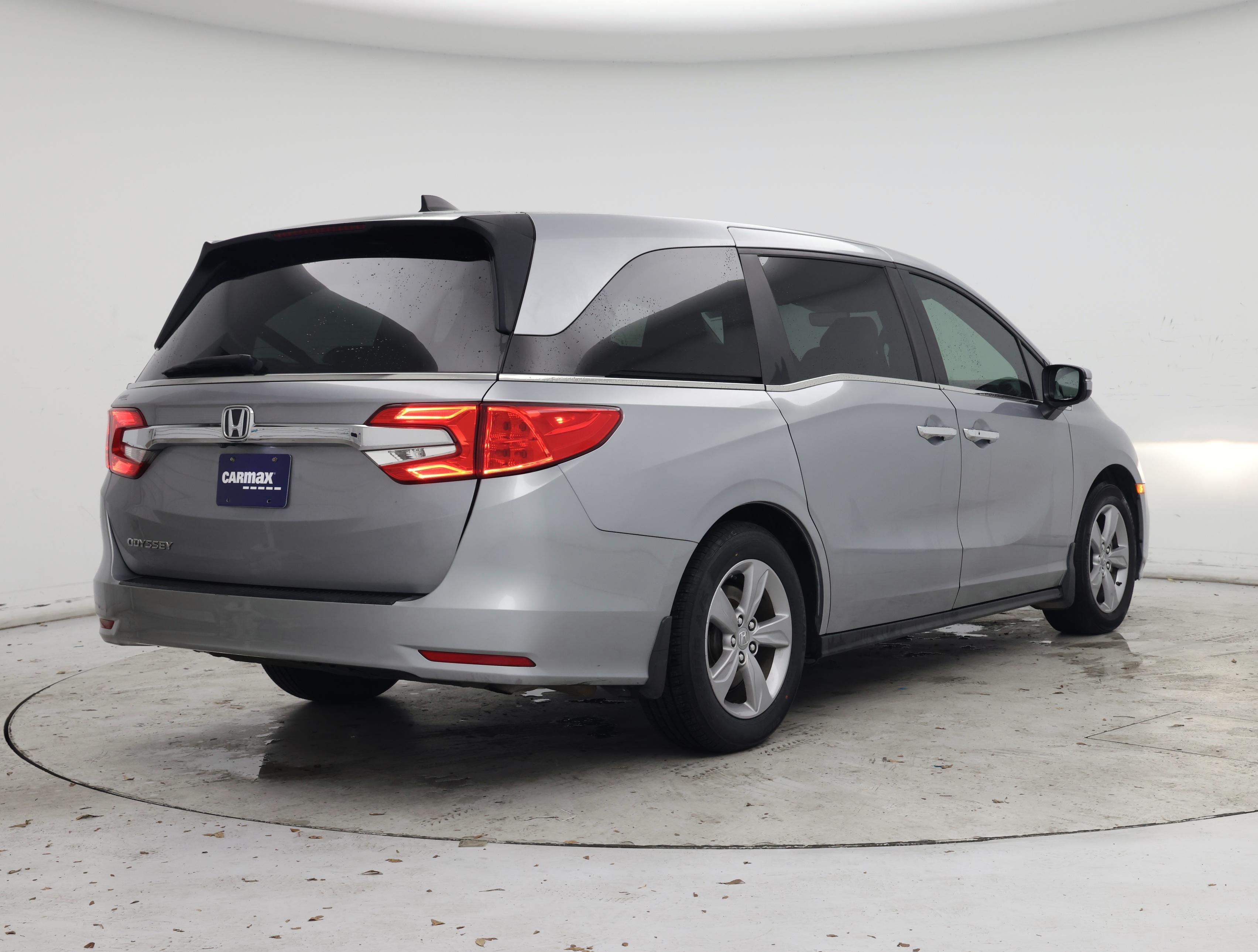 Thumbnail: 2020 Honda Odyssey - 8