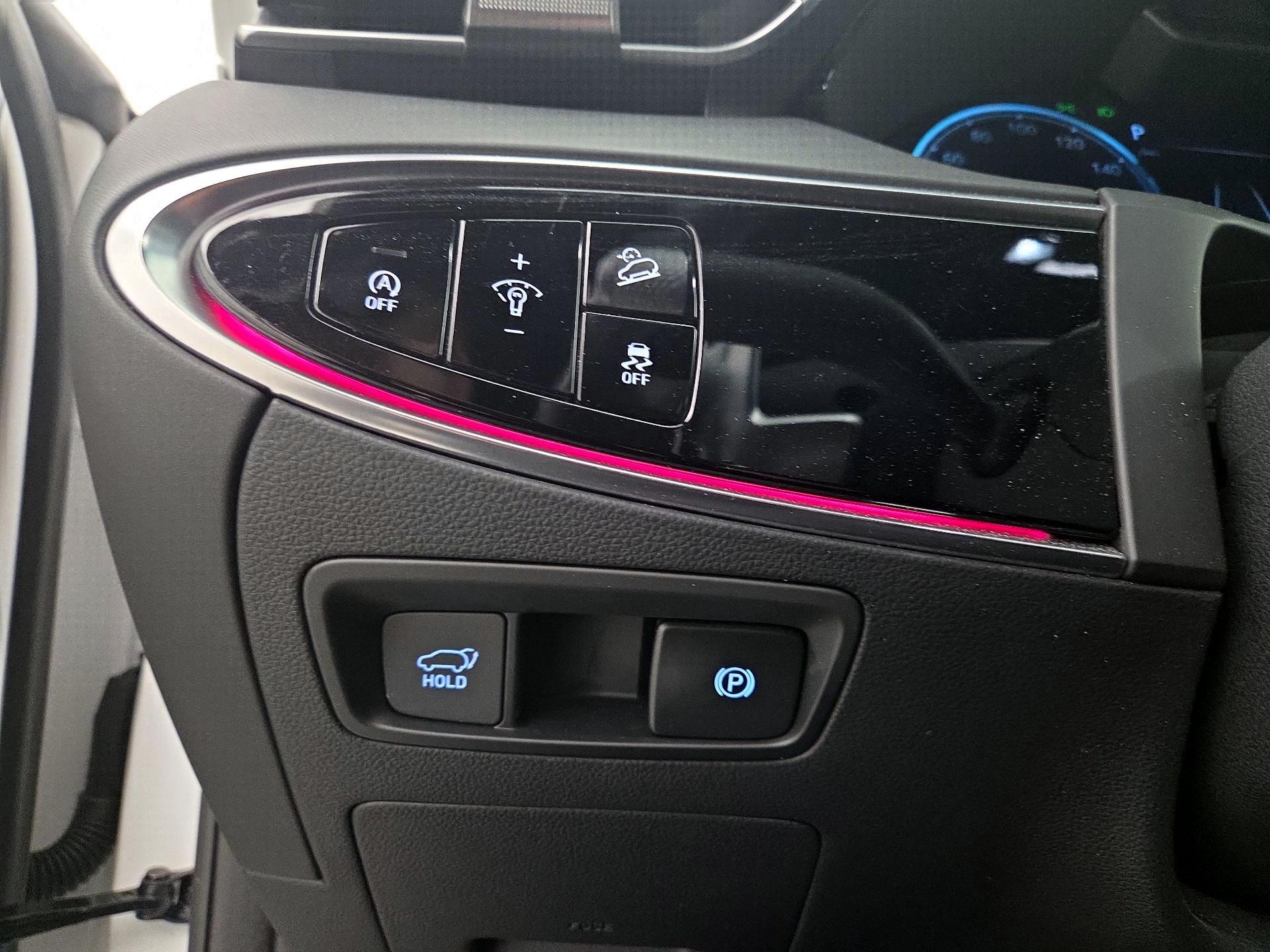 Thumbnail: 2022 Genesis GV70 - 13