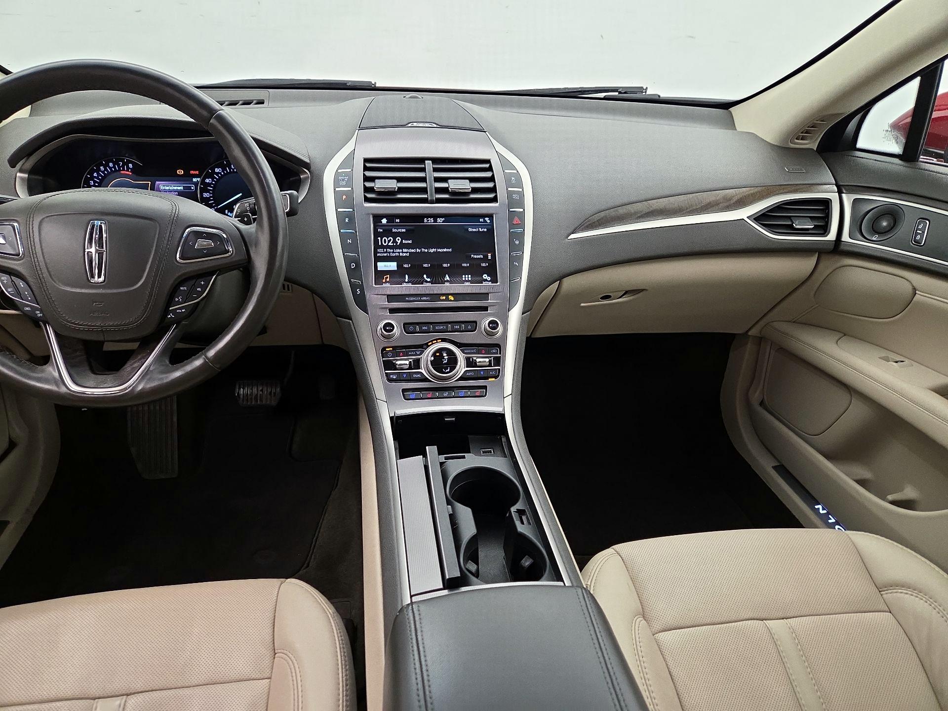 Thumbnail: 2019 Lincoln MKZ - 9