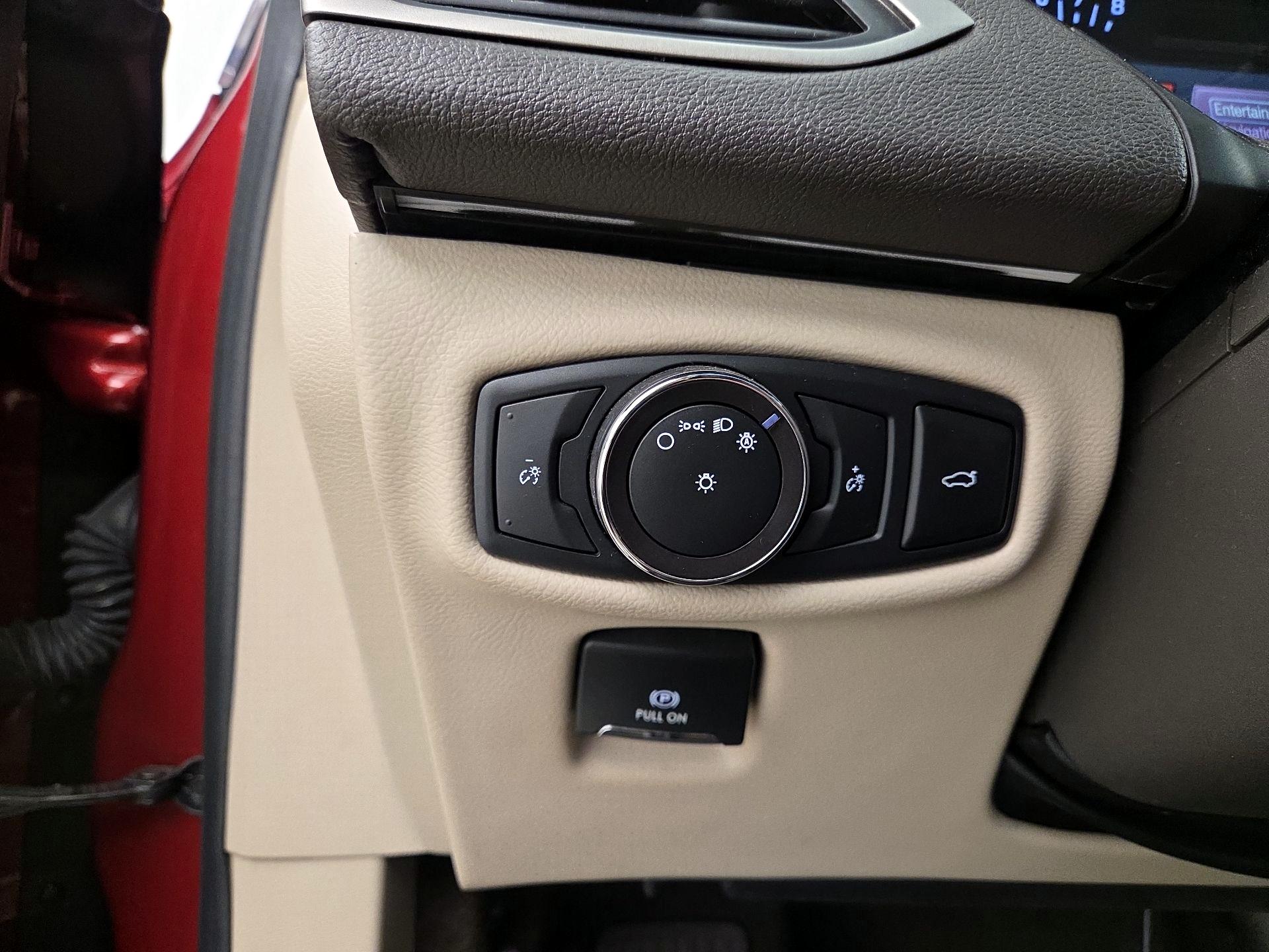 Thumbnail: 2019 Lincoln MKZ - 13