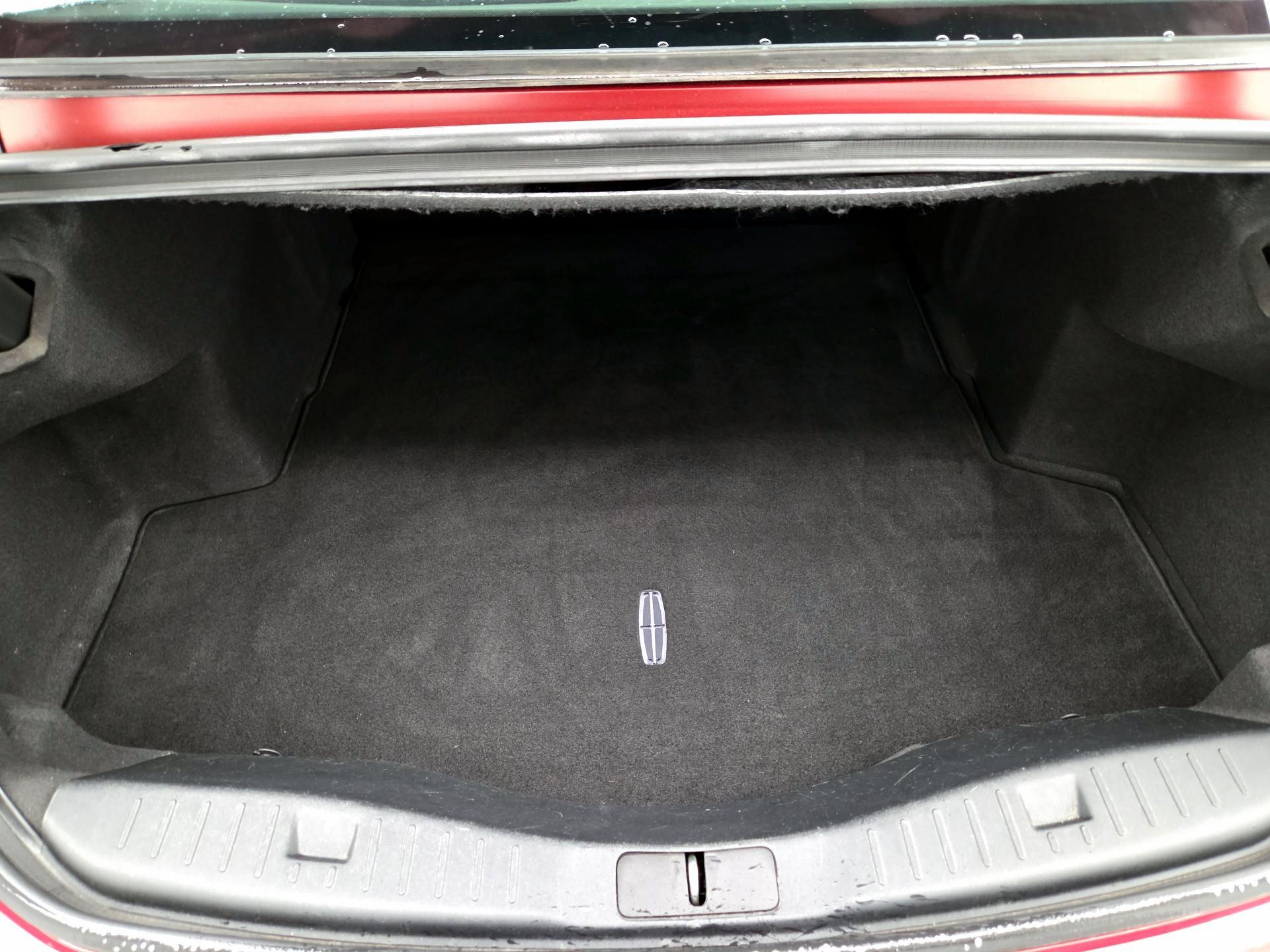 Thumbnail: 2019 Lincoln MKZ - 20