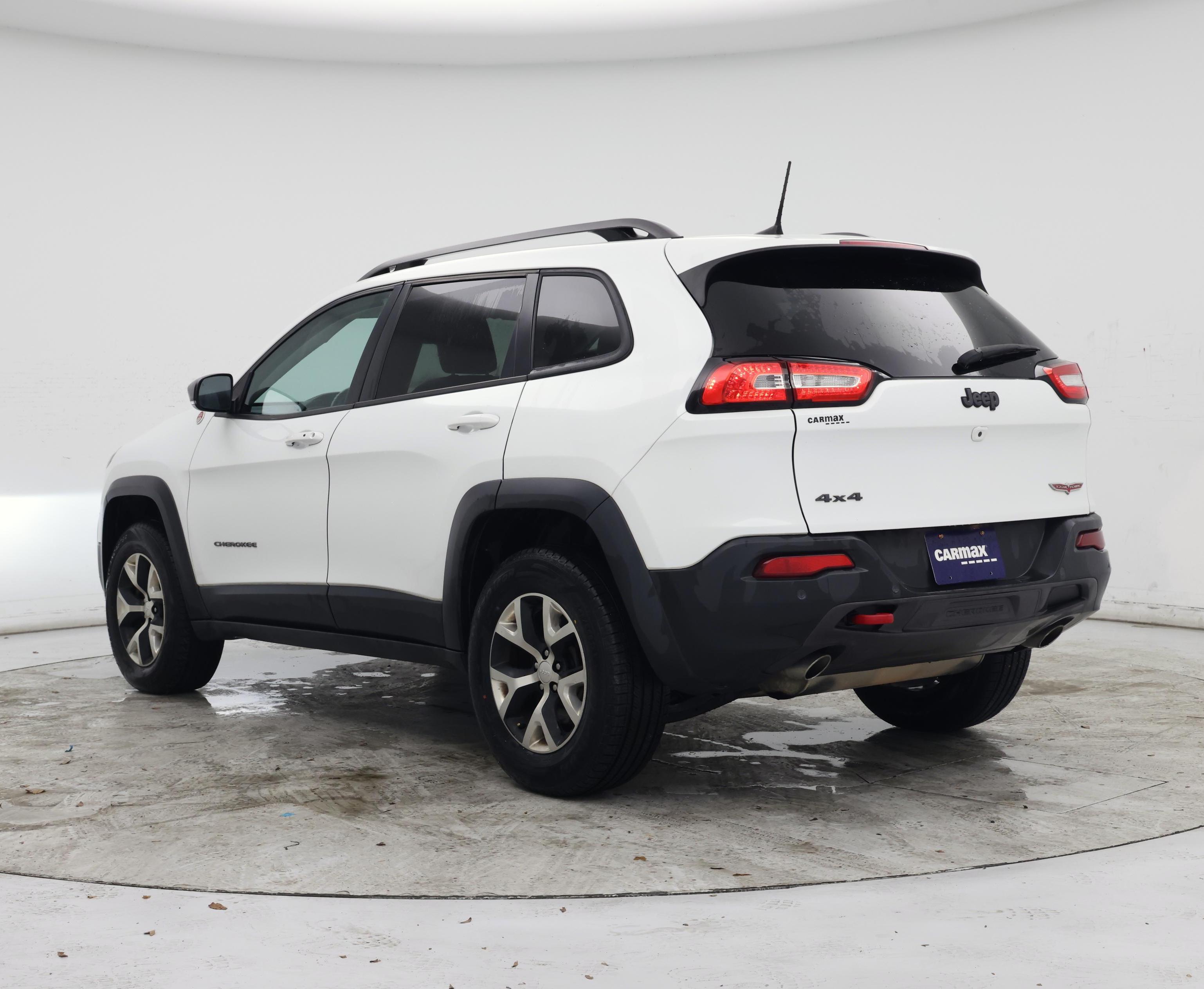 Thumbnail: 2018 Jeep Cherokee - 2