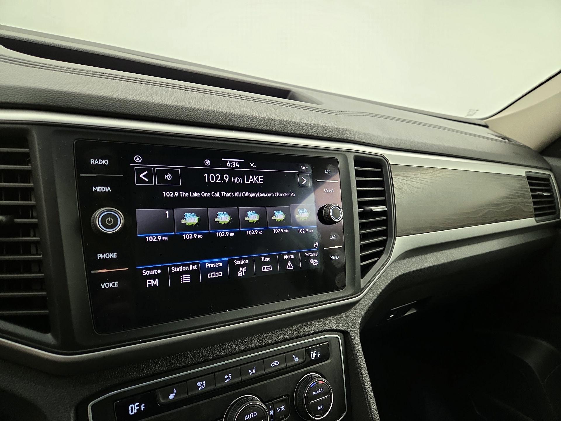 Thumbnail: 2021 Volkswagen Atlas - 15