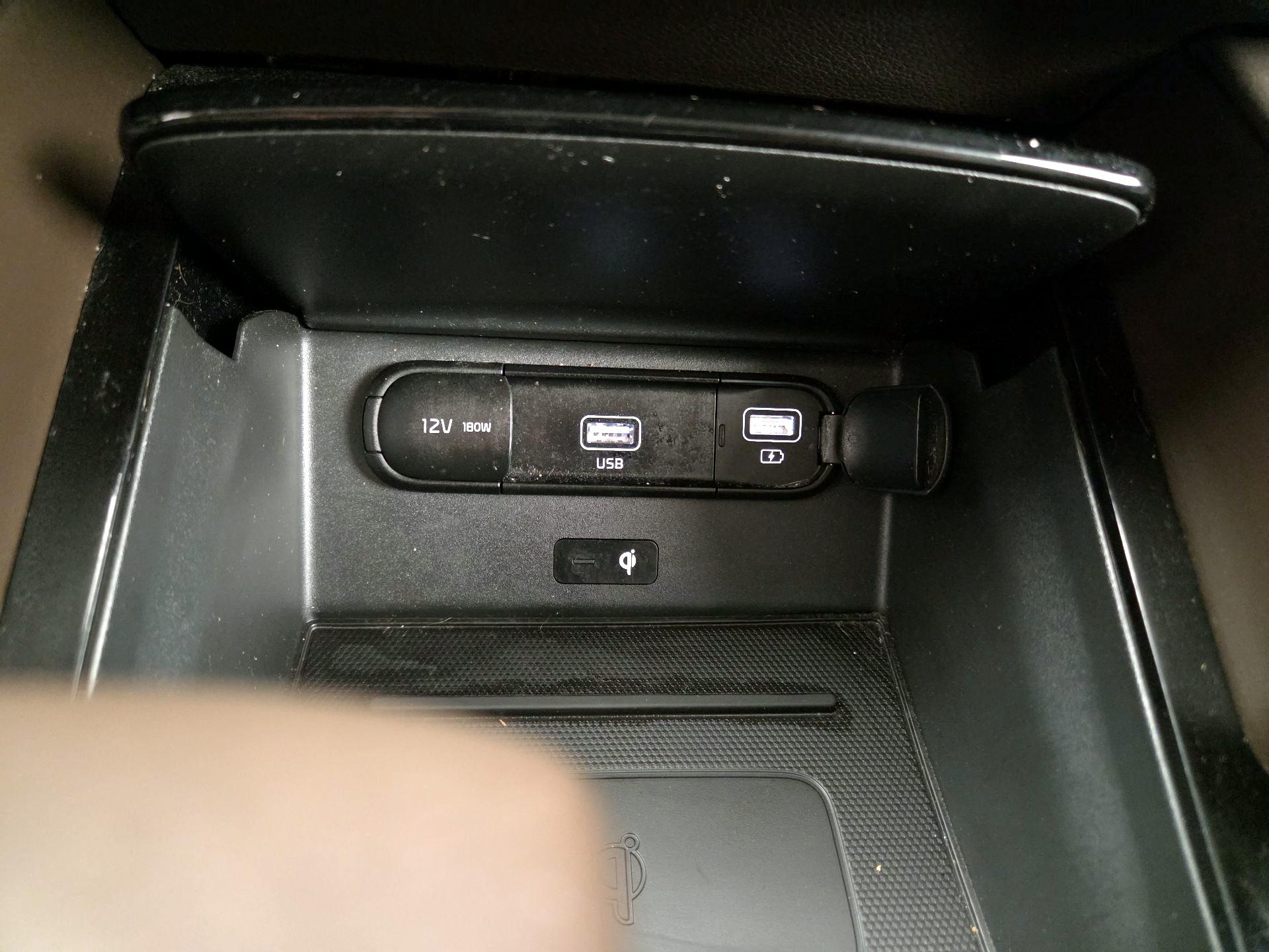 Thumbnail: 2021 Kia Telluride - 19