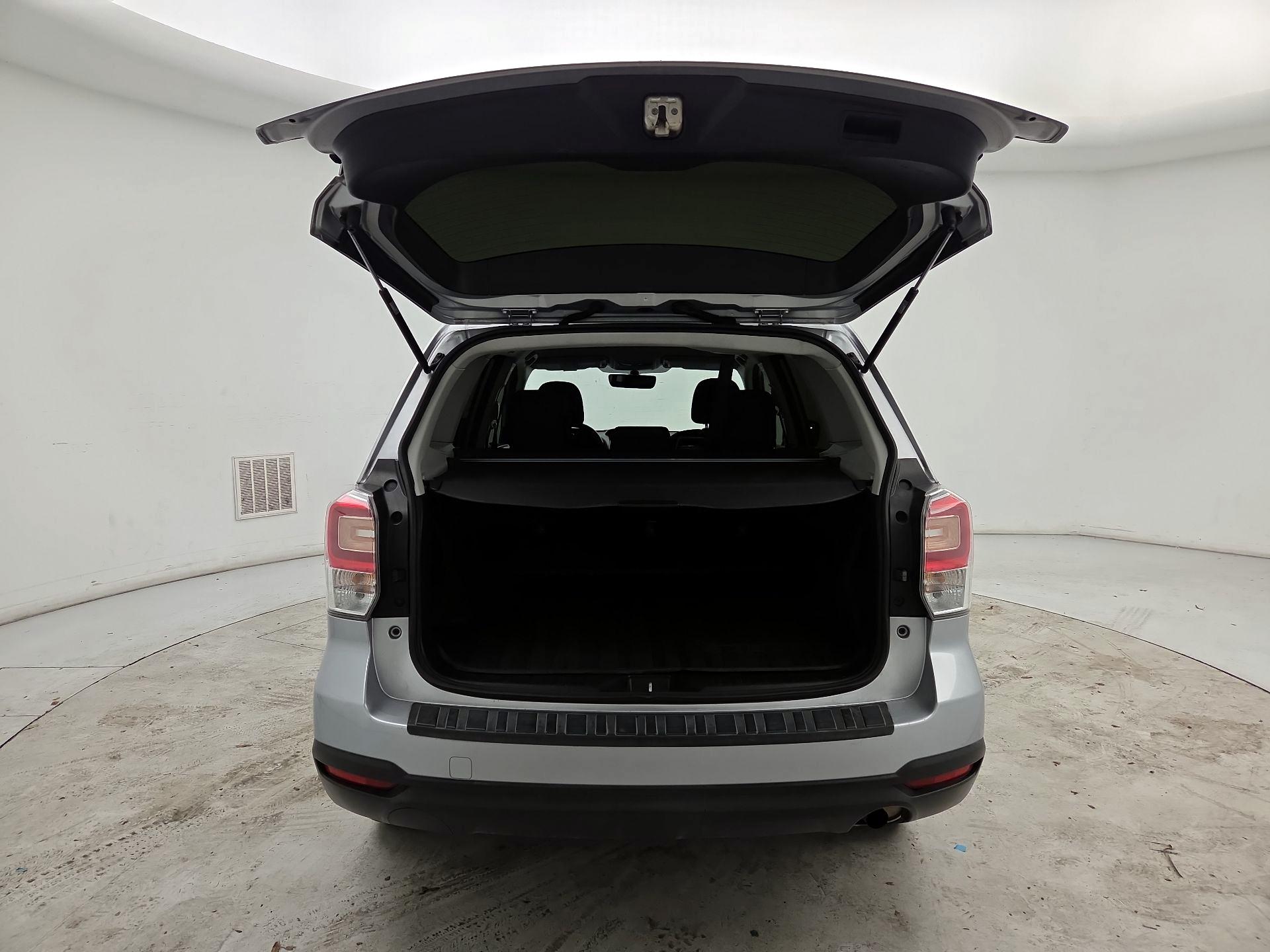 Thumbnail: 2018 Subaru Forester - 19