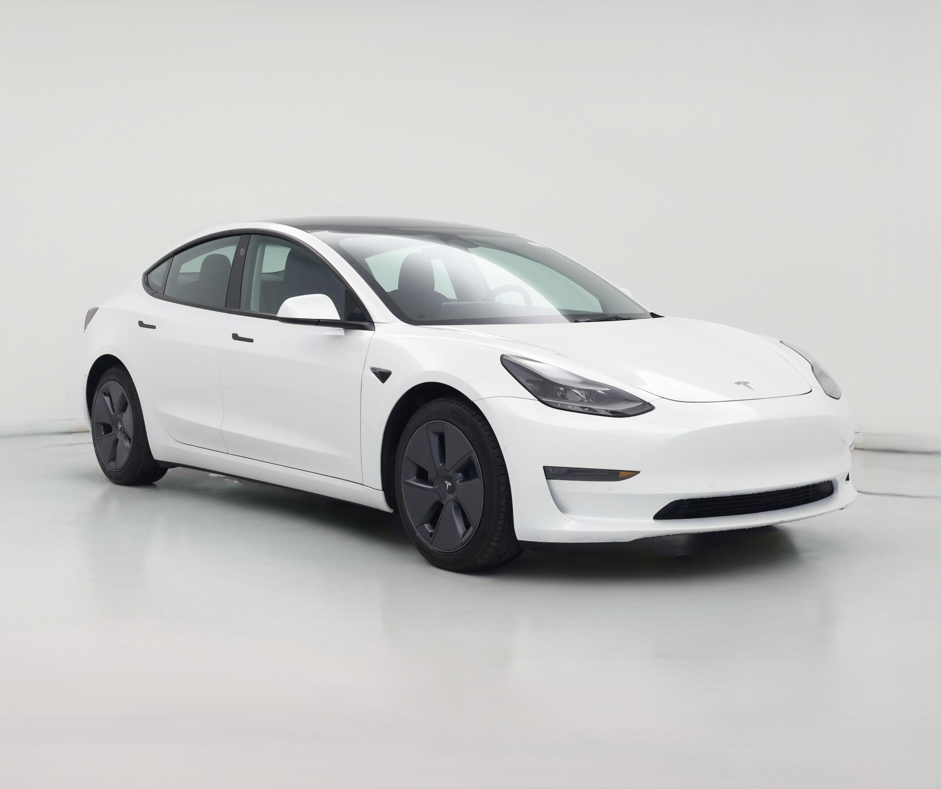 Thumbnail: 2022 Tesla Model 3 - 1