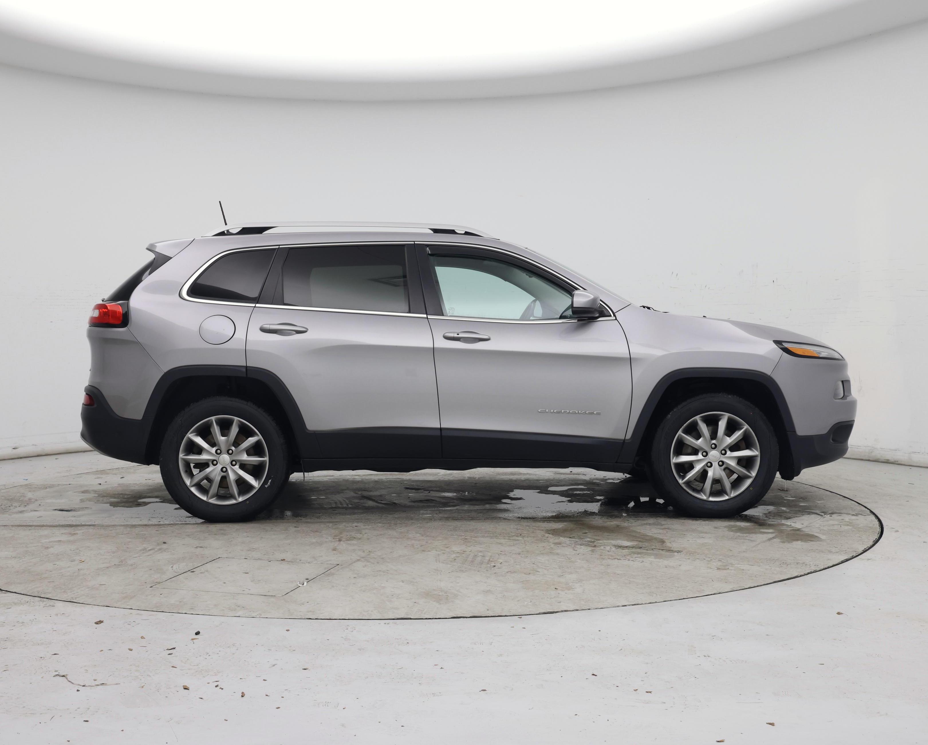 Thumbnail: 2018 Jeep Cherokee - 7