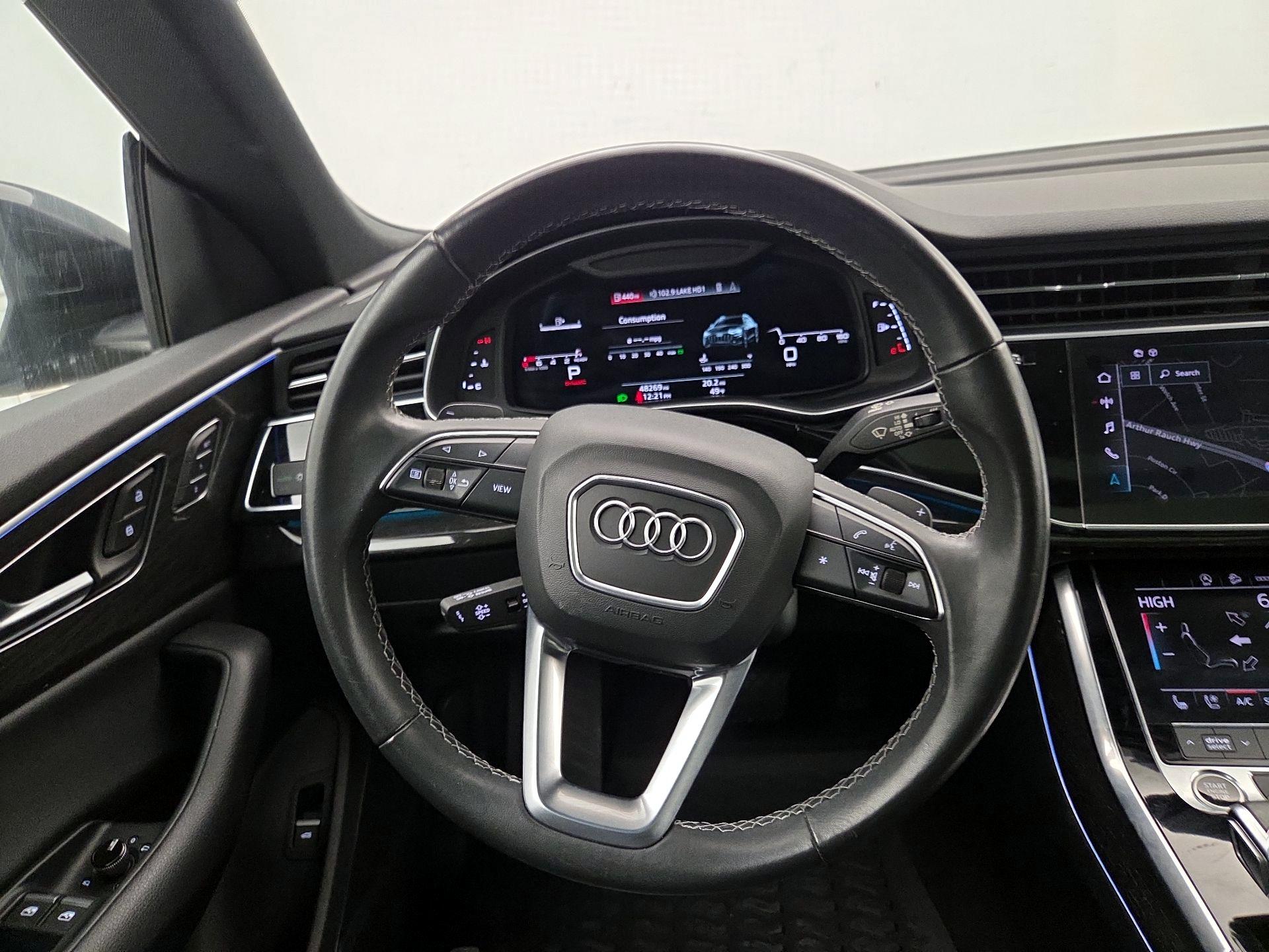 Thumbnail: 2021 Audi Q8 - 10