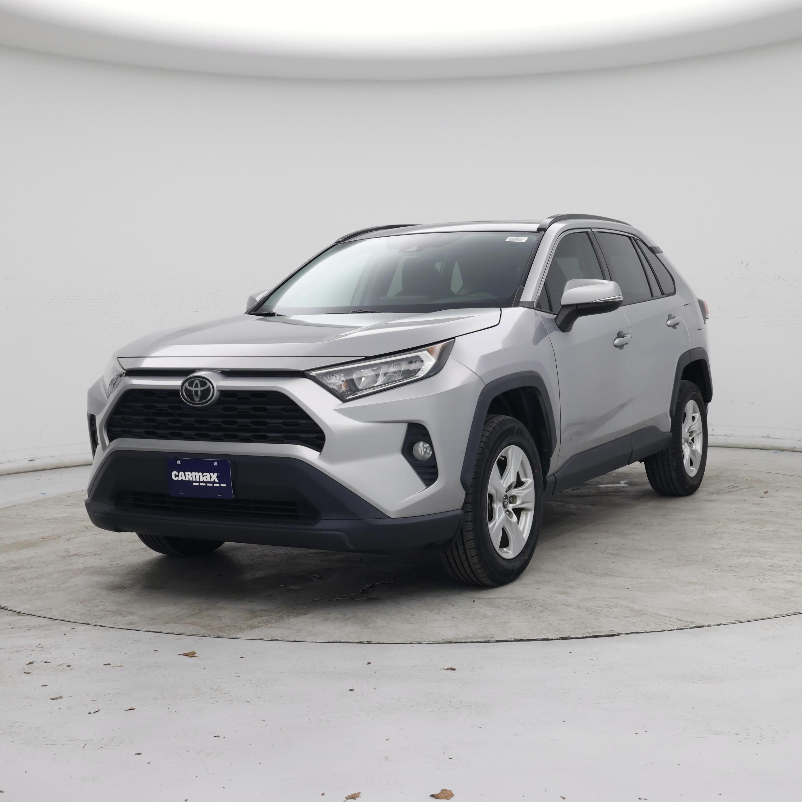 Thumbnail: 2019 Toyota RAV4 - 4