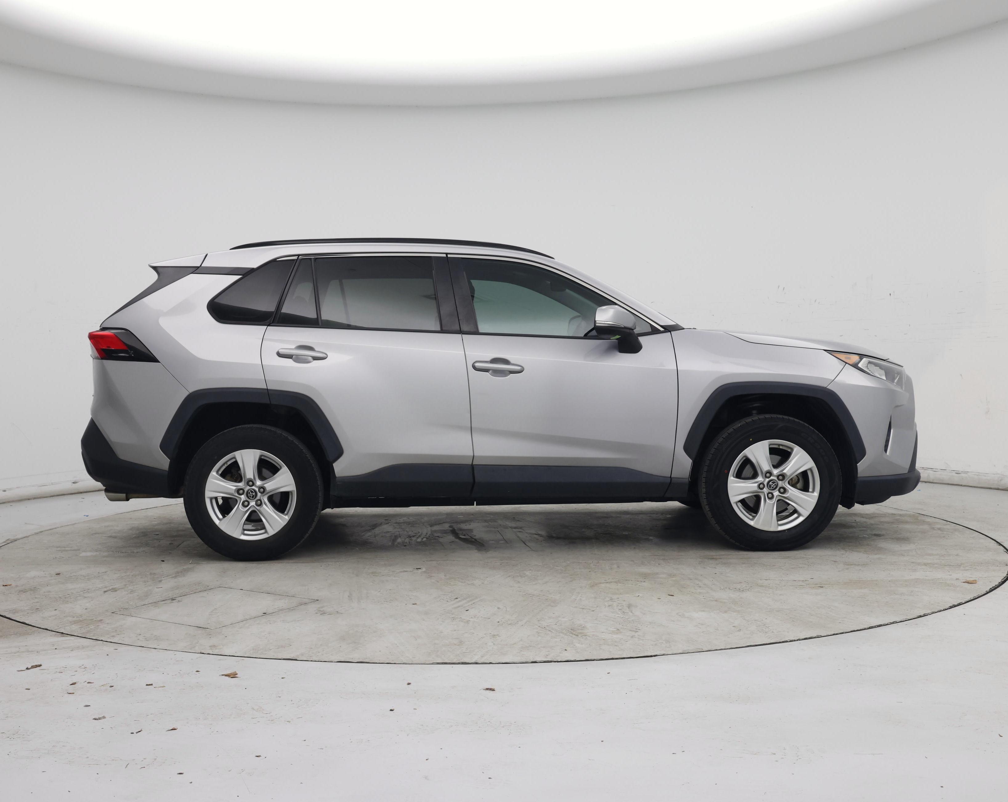 Thumbnail: 2019 Toyota RAV4 - 7