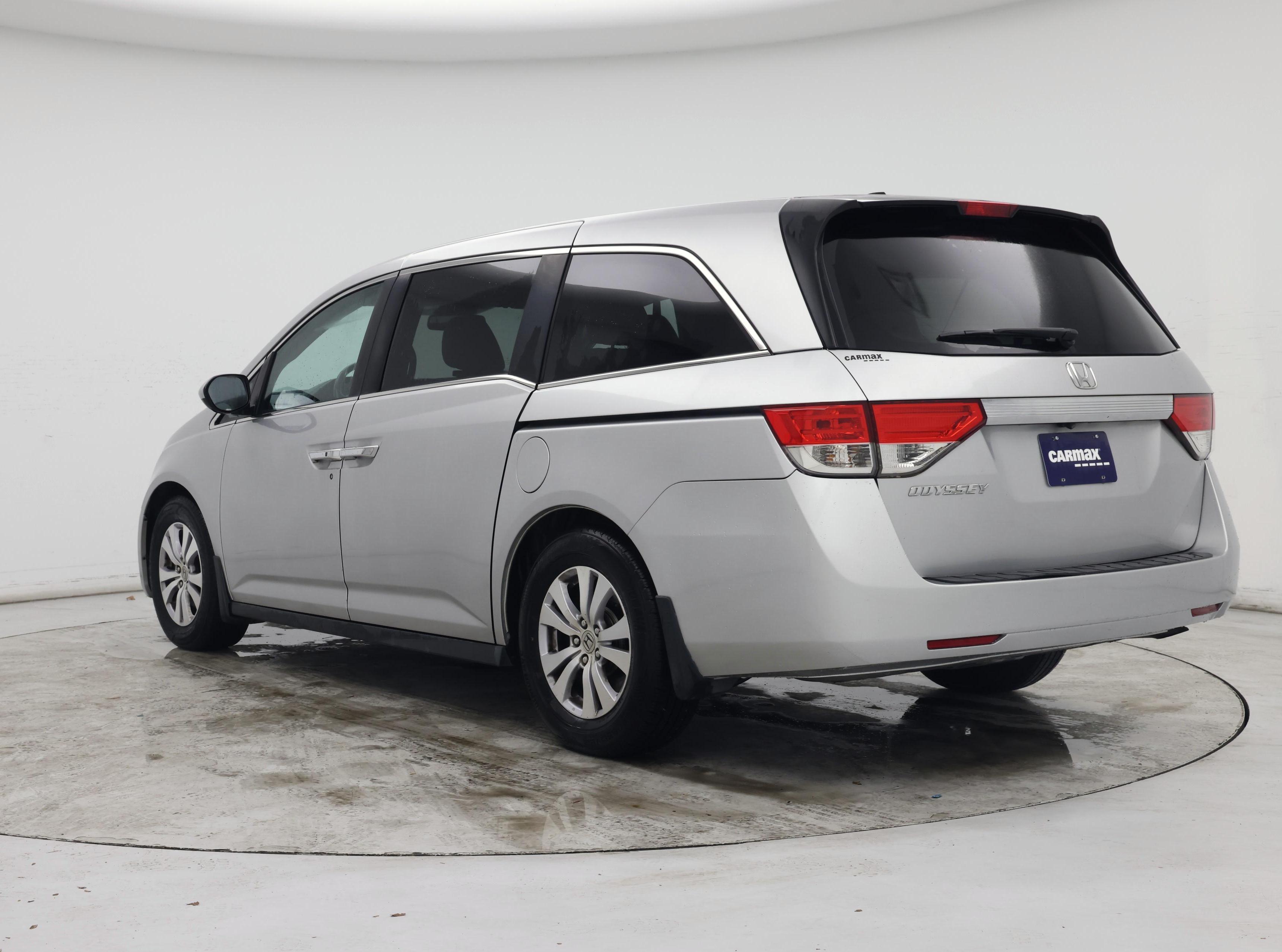 Thumbnail: 2015 Honda Odyssey - 2