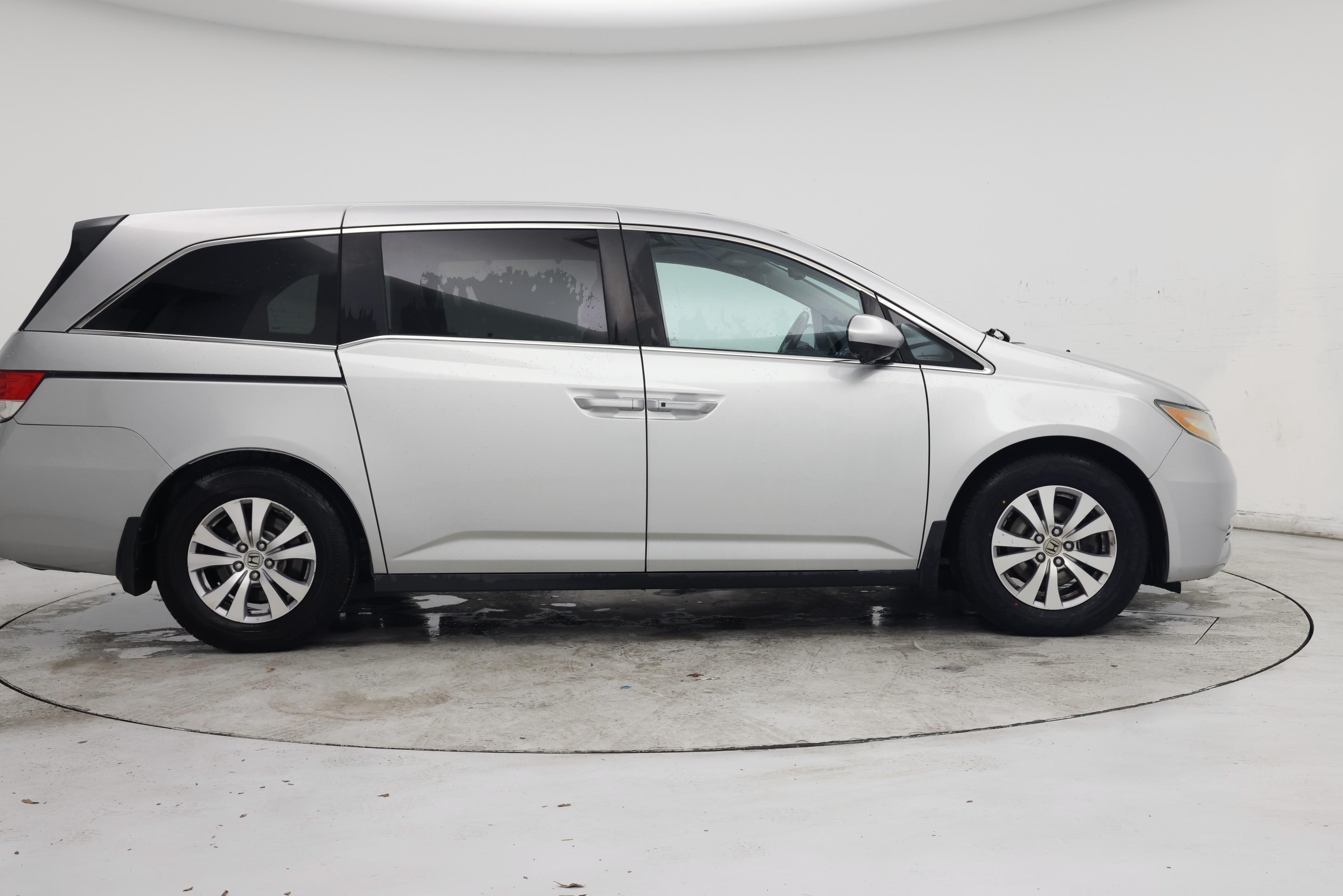 Thumbnail: 2015 Honda Odyssey - 7