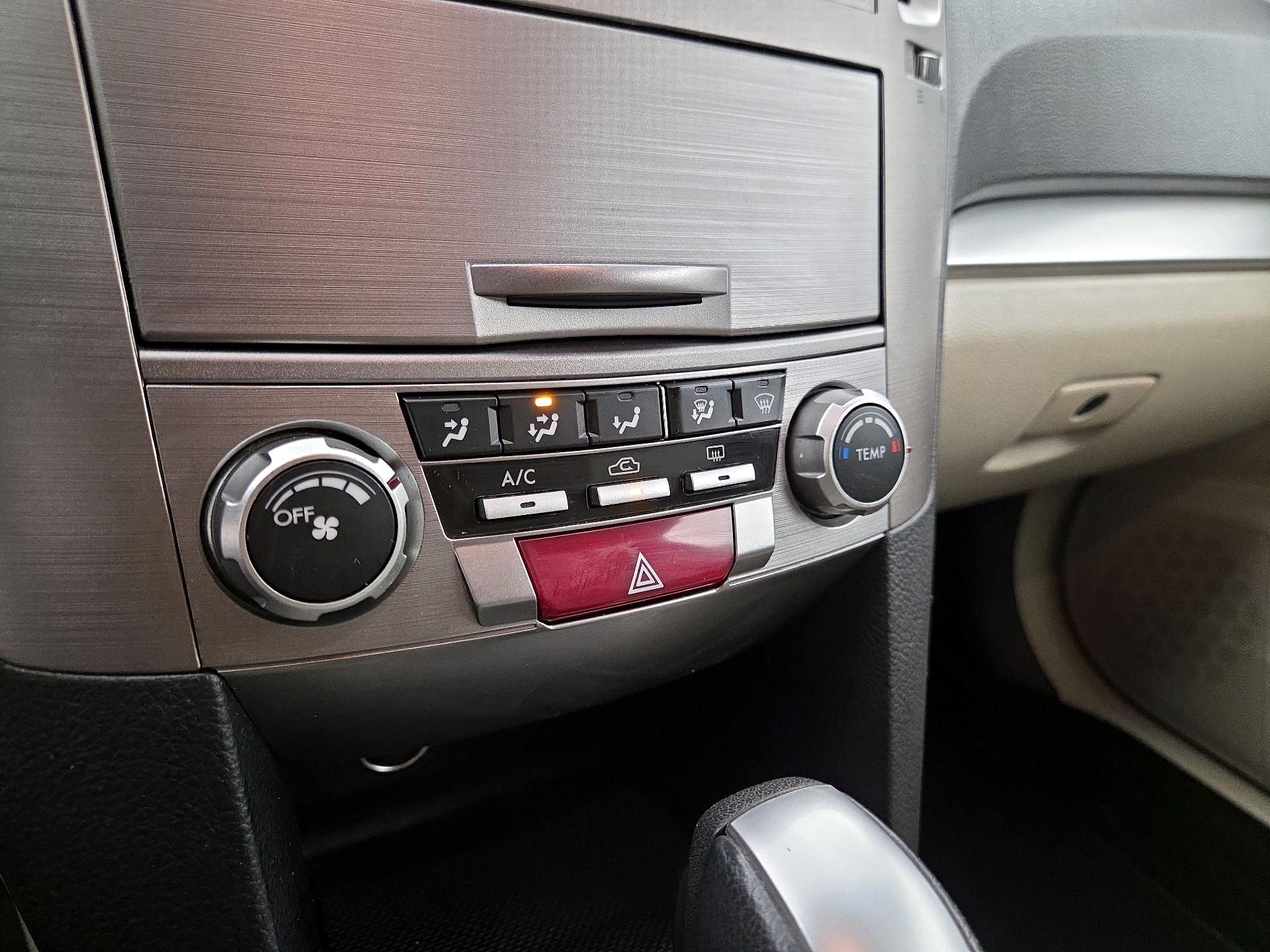 Thumbnail: 2014 Subaru Outback - 15