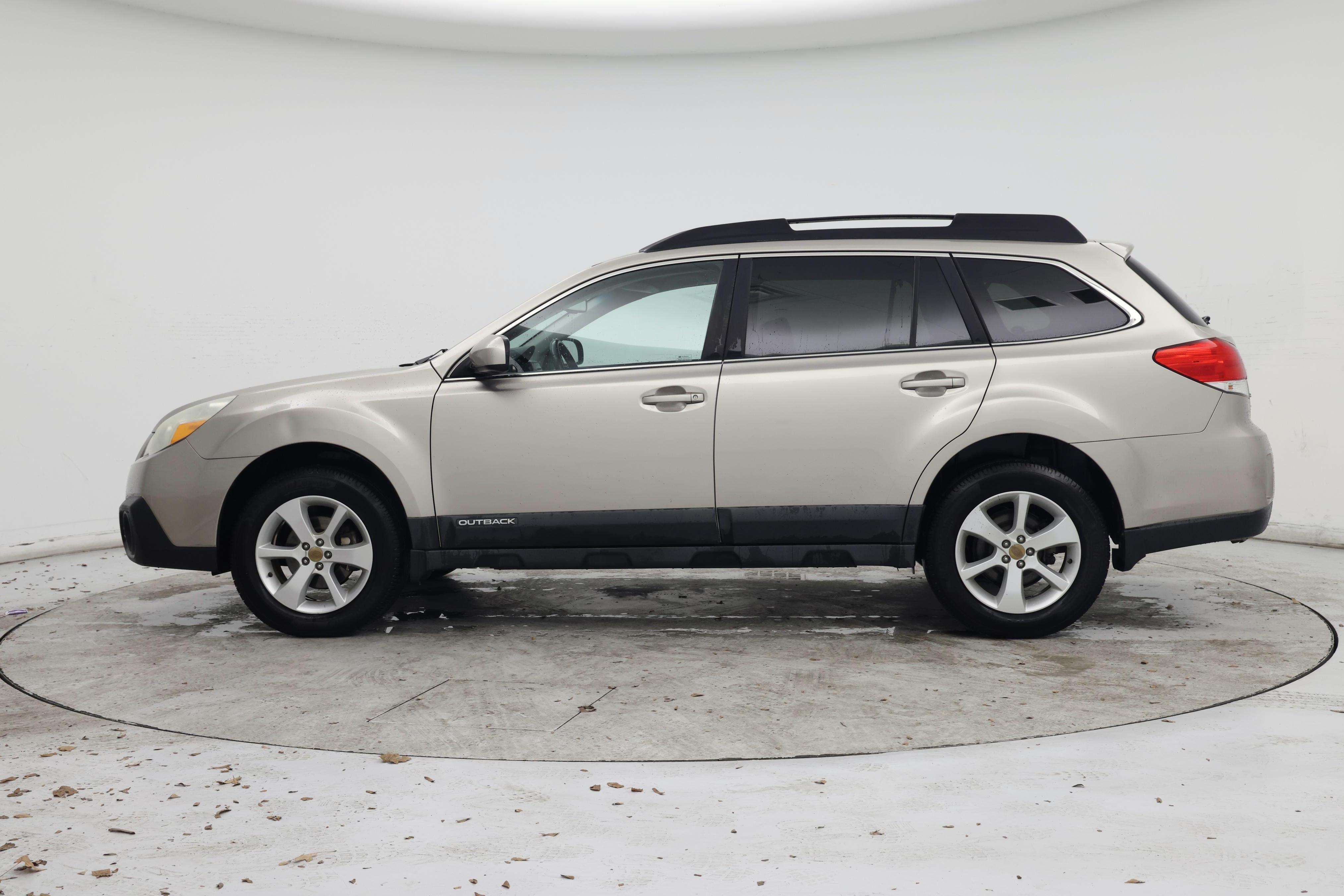 Thumbnail: 2014 Subaru Outback - 3