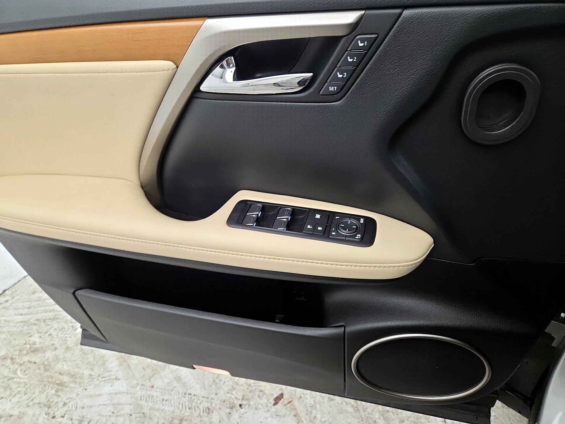 Thumbnail: 2022 Lexus RX - 12