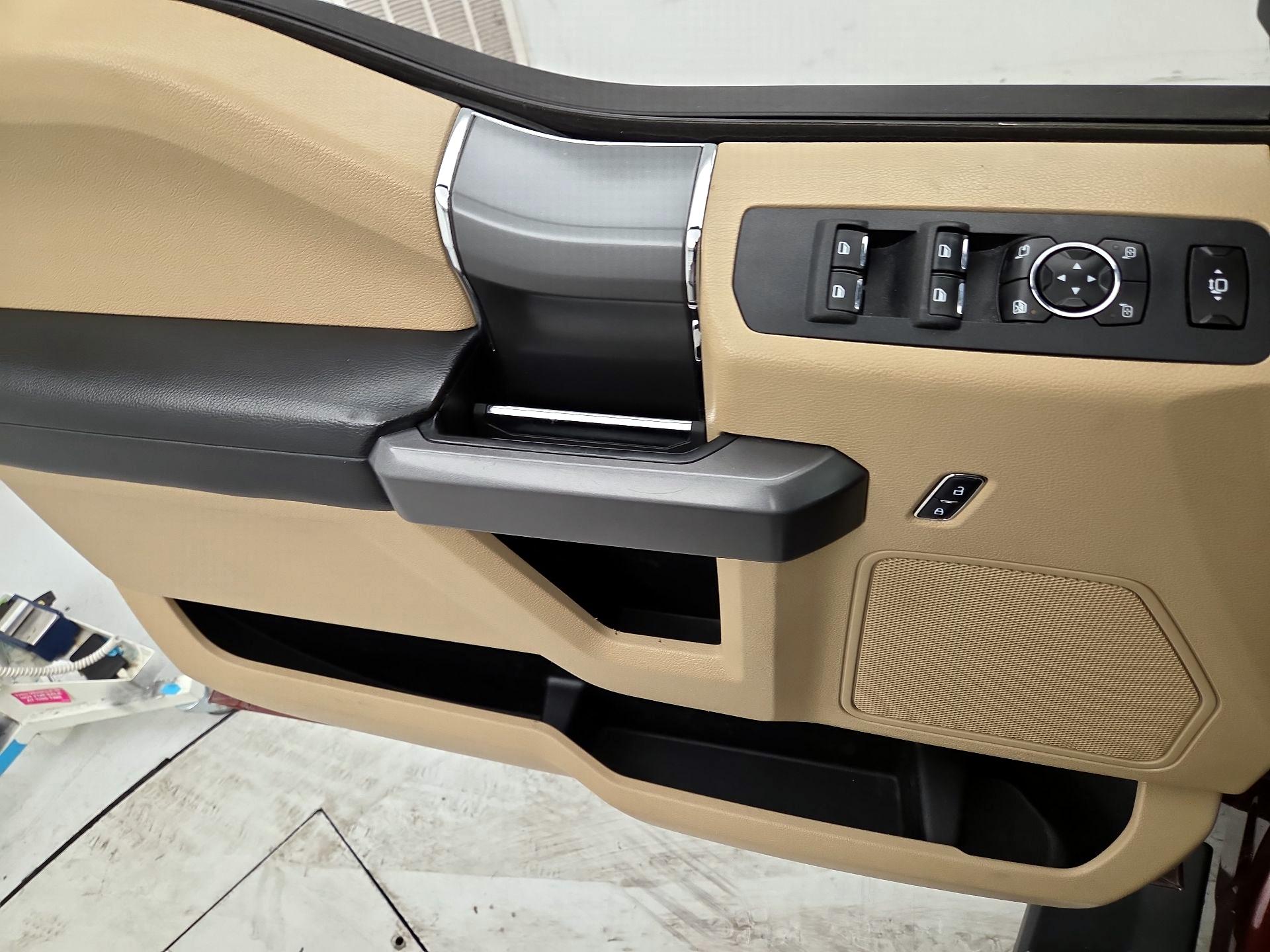 Thumbnail: 2017 Ford F-250 - 12