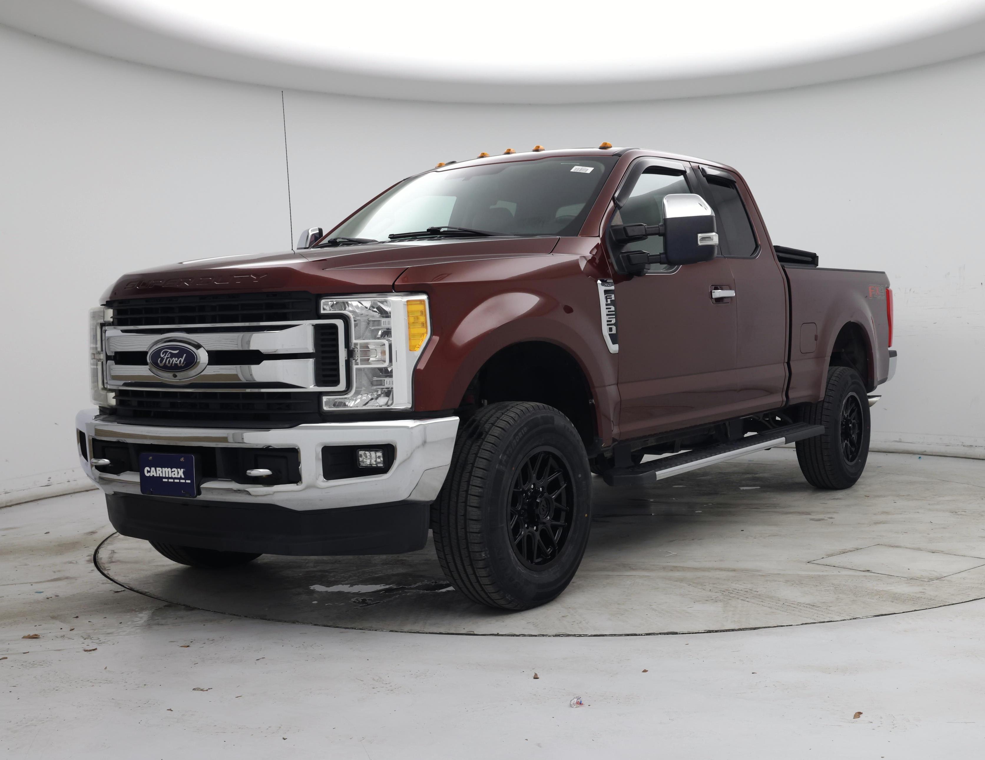 Thumbnail: 2017 Ford F-250 - 4