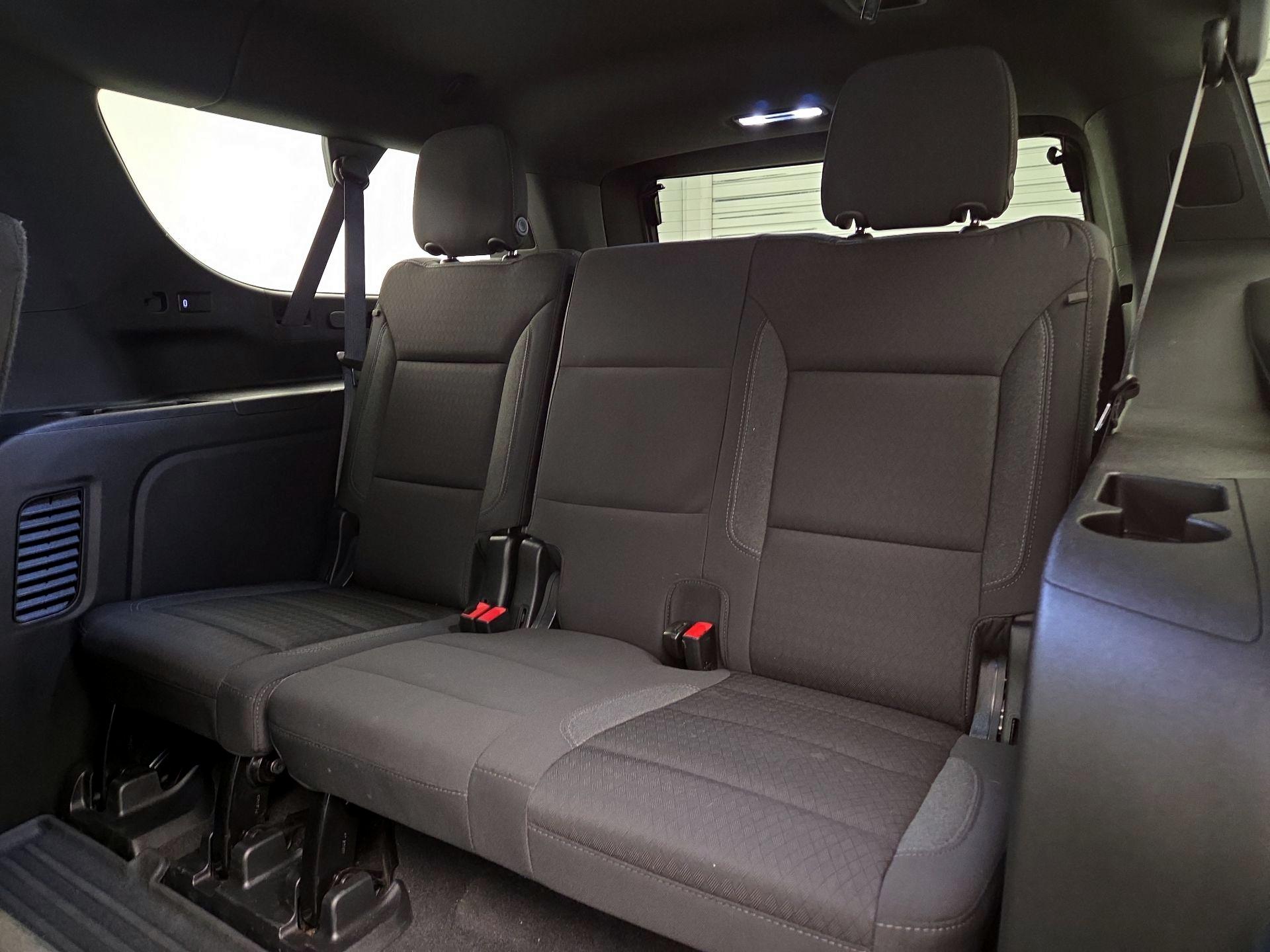 Thumbnail: 2023 GMC Yukon XL - 20