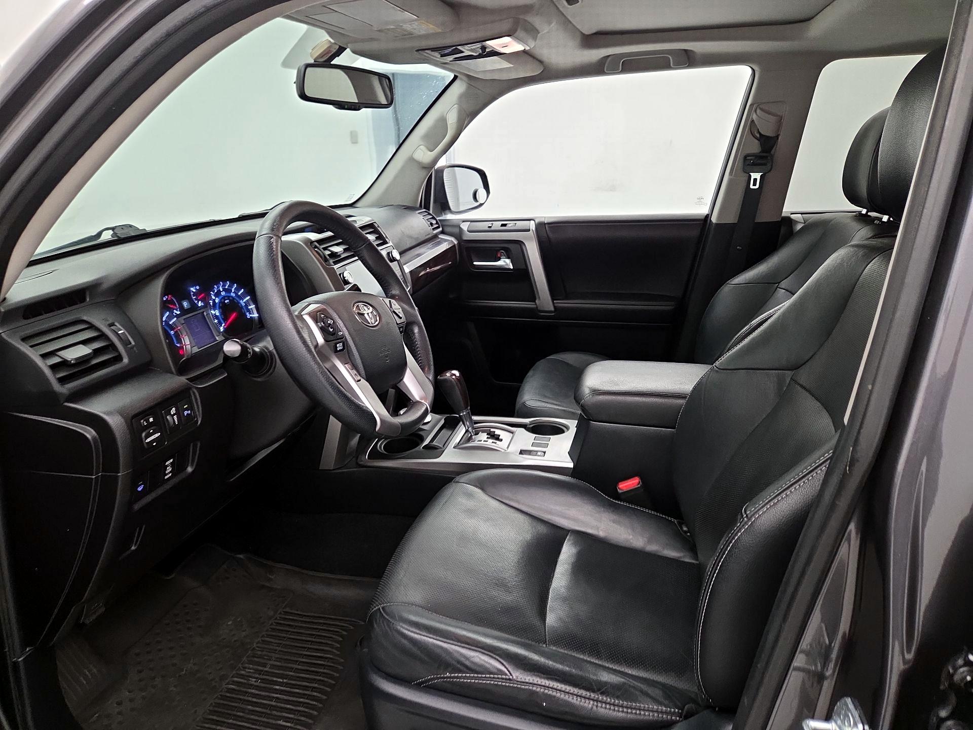 Thumbnail: 2017 Toyota 4Runner - 11