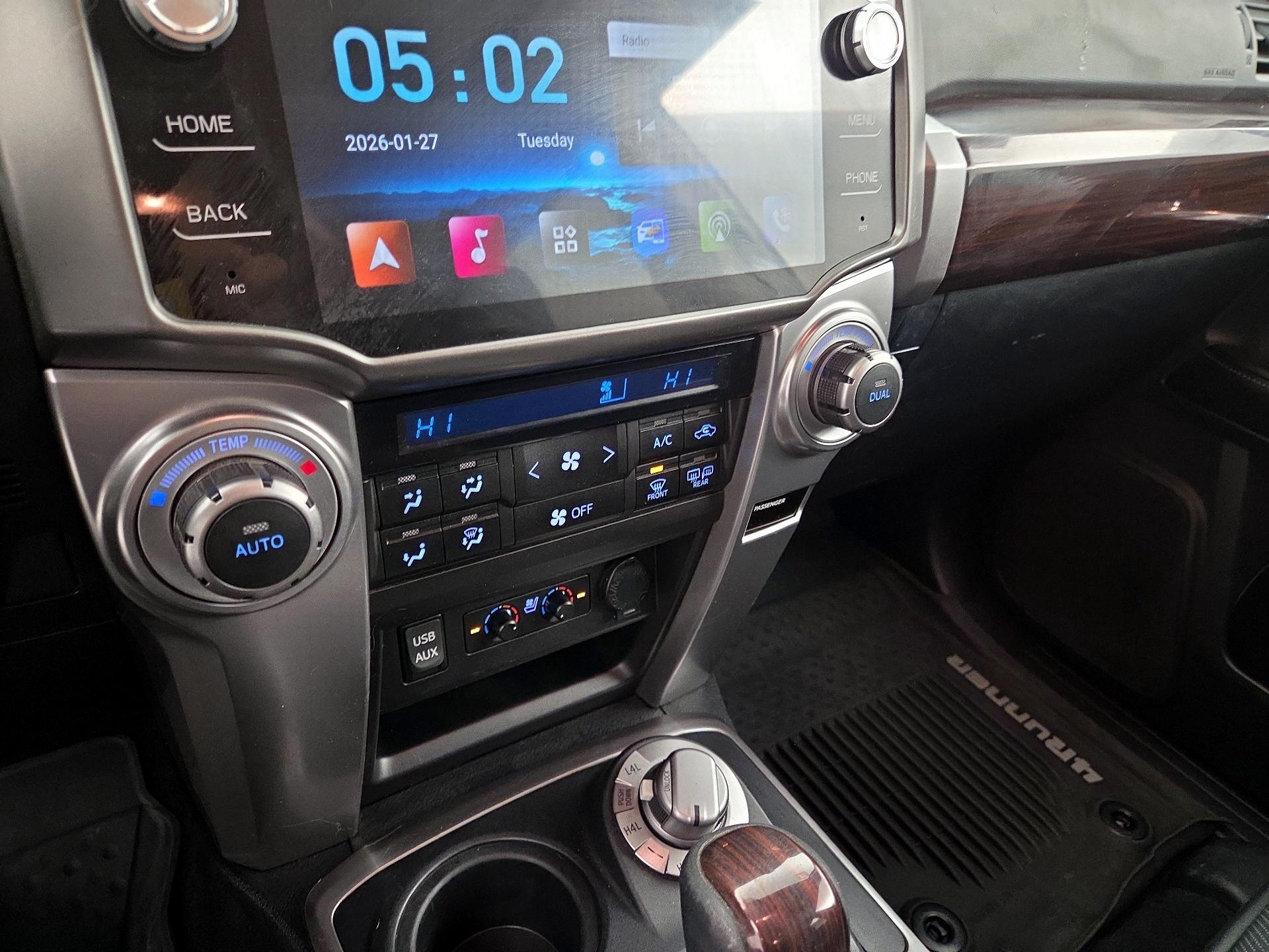 Thumbnail: 2017 Toyota 4Runner - 16