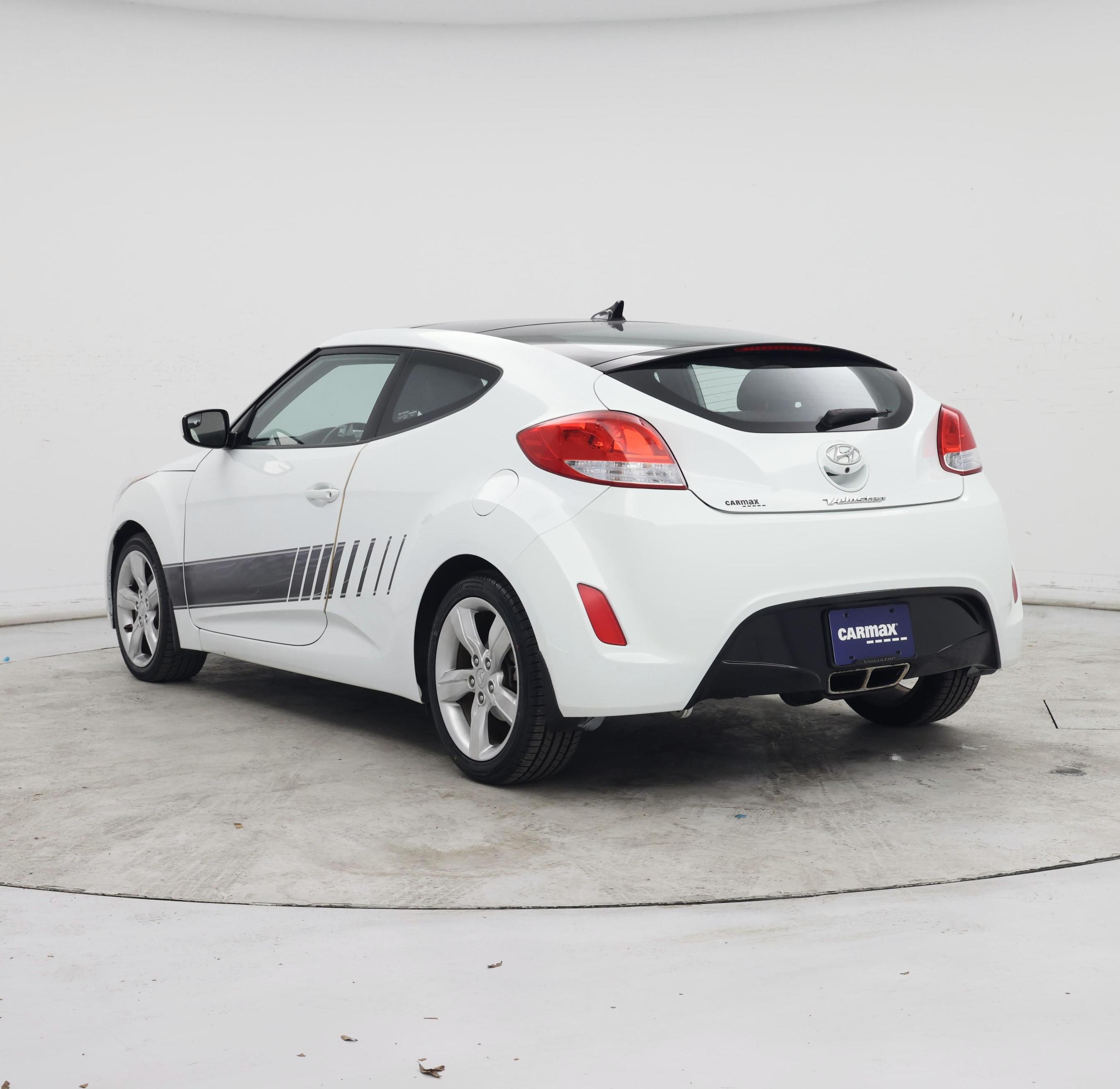 Thumbnail: 2014 Hyundai Veloster - 2