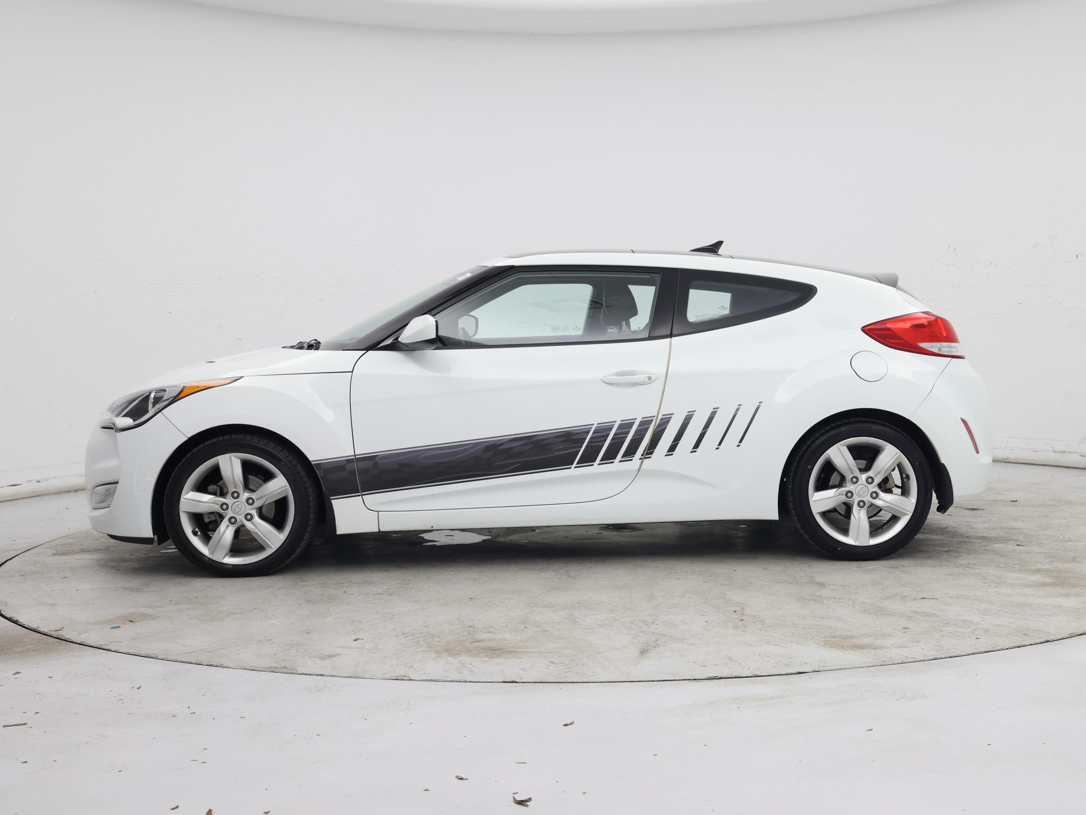 Thumbnail: 2014 Hyundai Veloster - 3