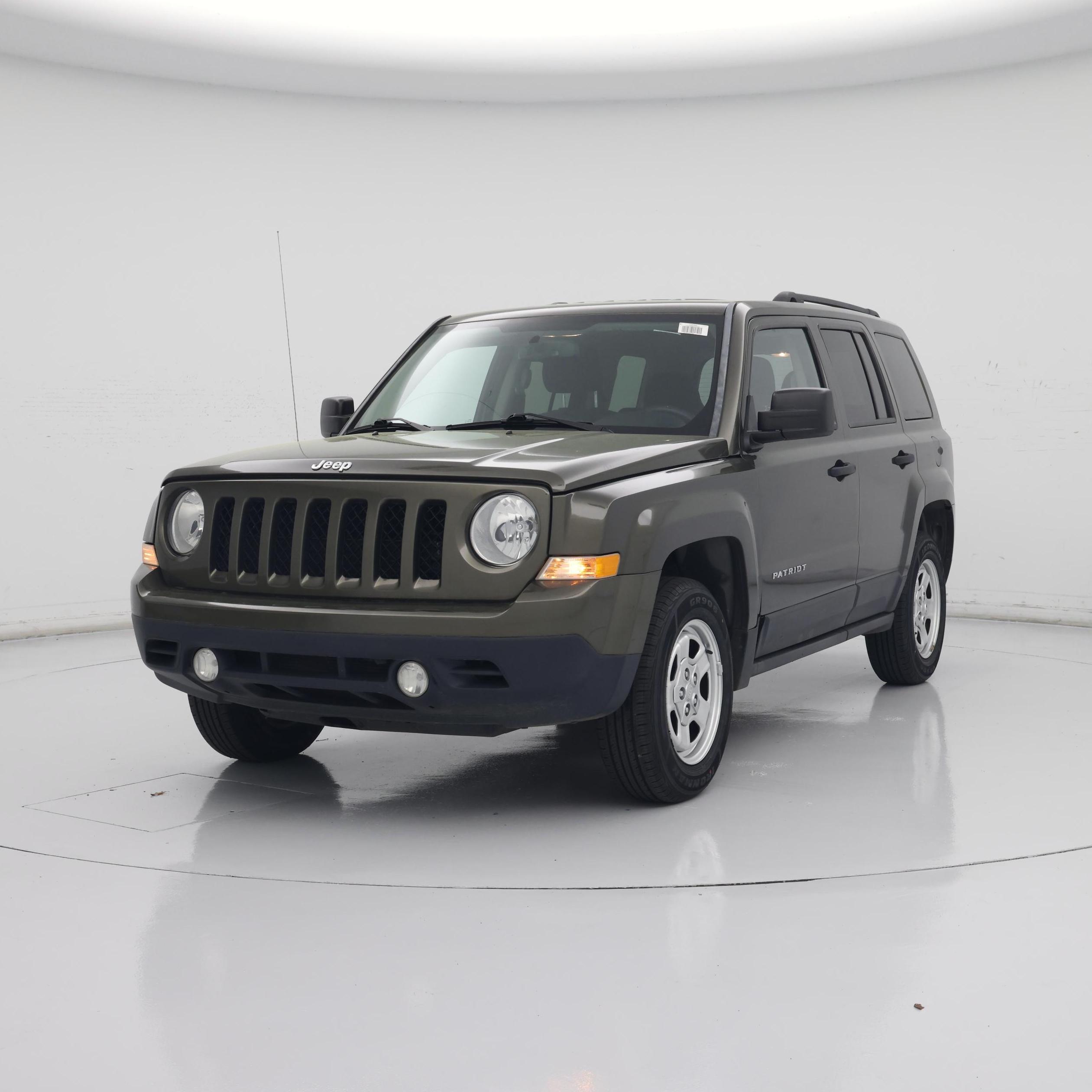 Thumbnail: 2016 Jeep Patriot - 4