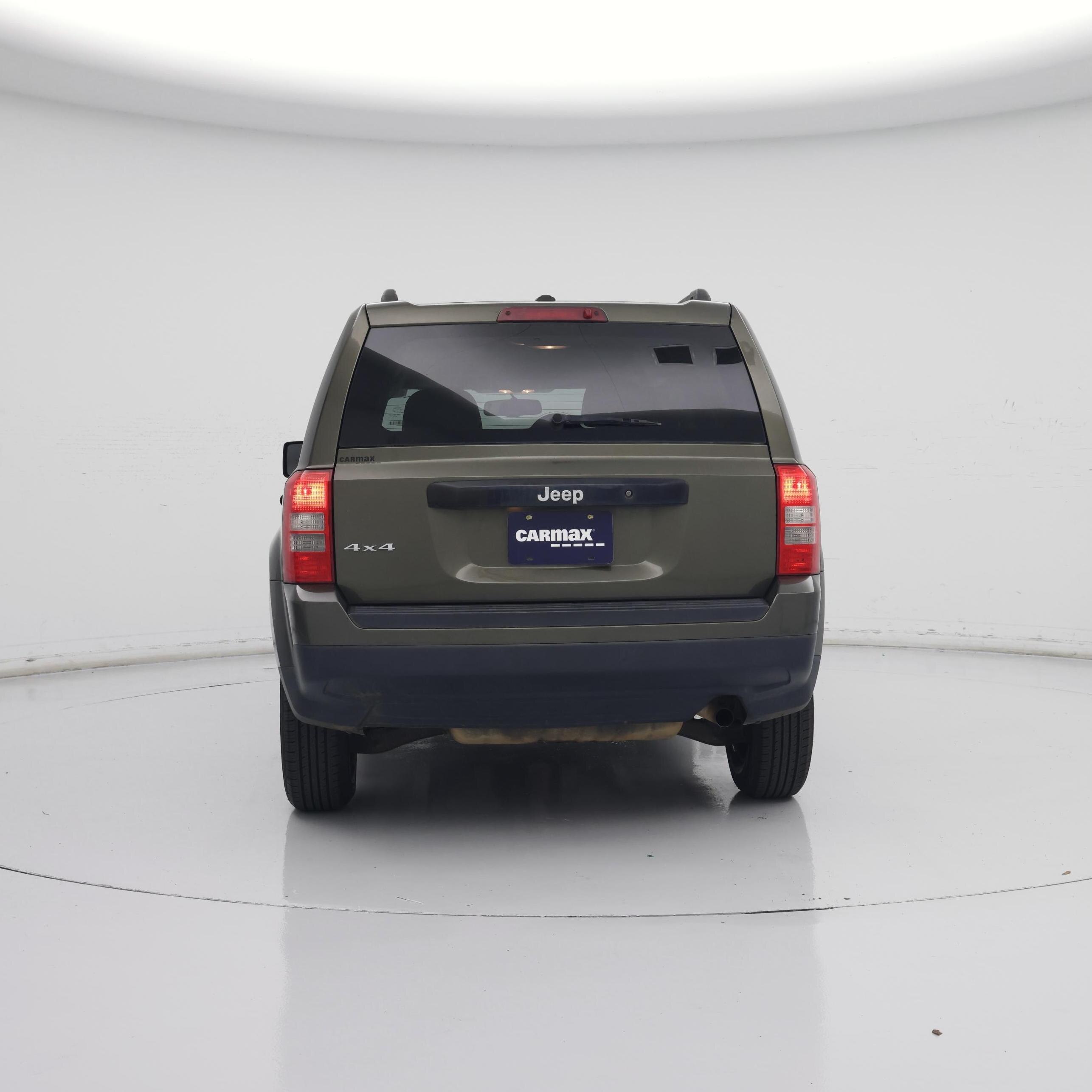 Thumbnail: 2016 Jeep Patriot - 6