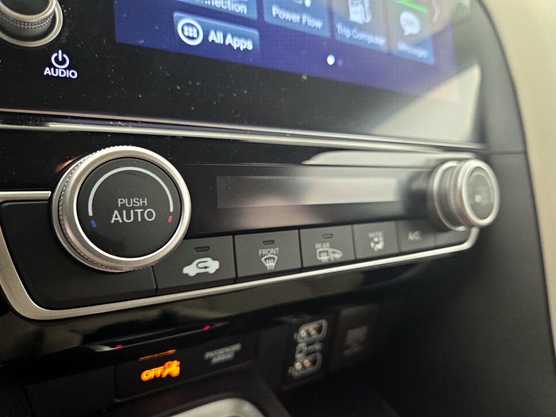 Thumbnail: 2021 Honda Insight - 16