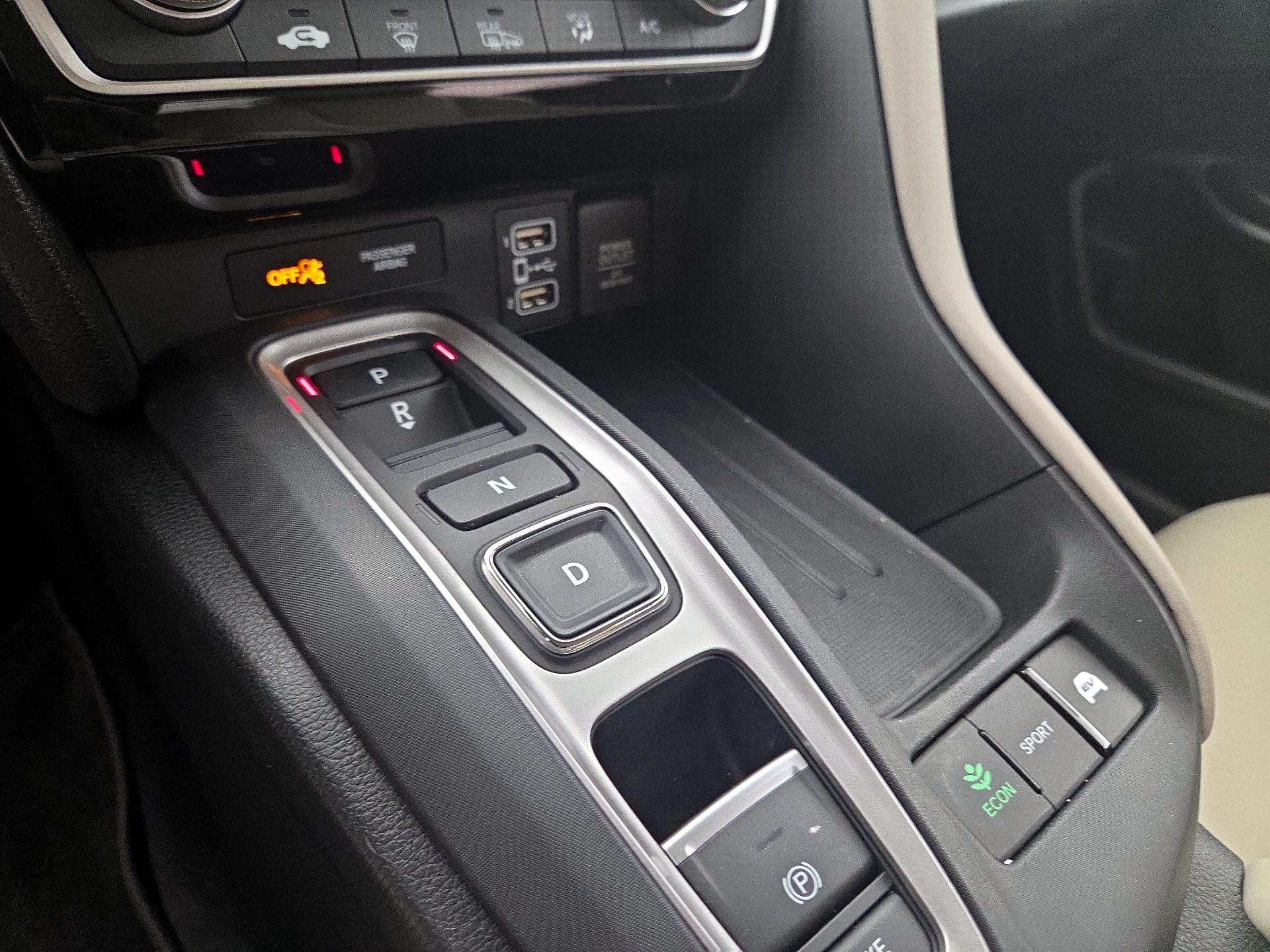 Thumbnail: 2021 Honda Insight - 17