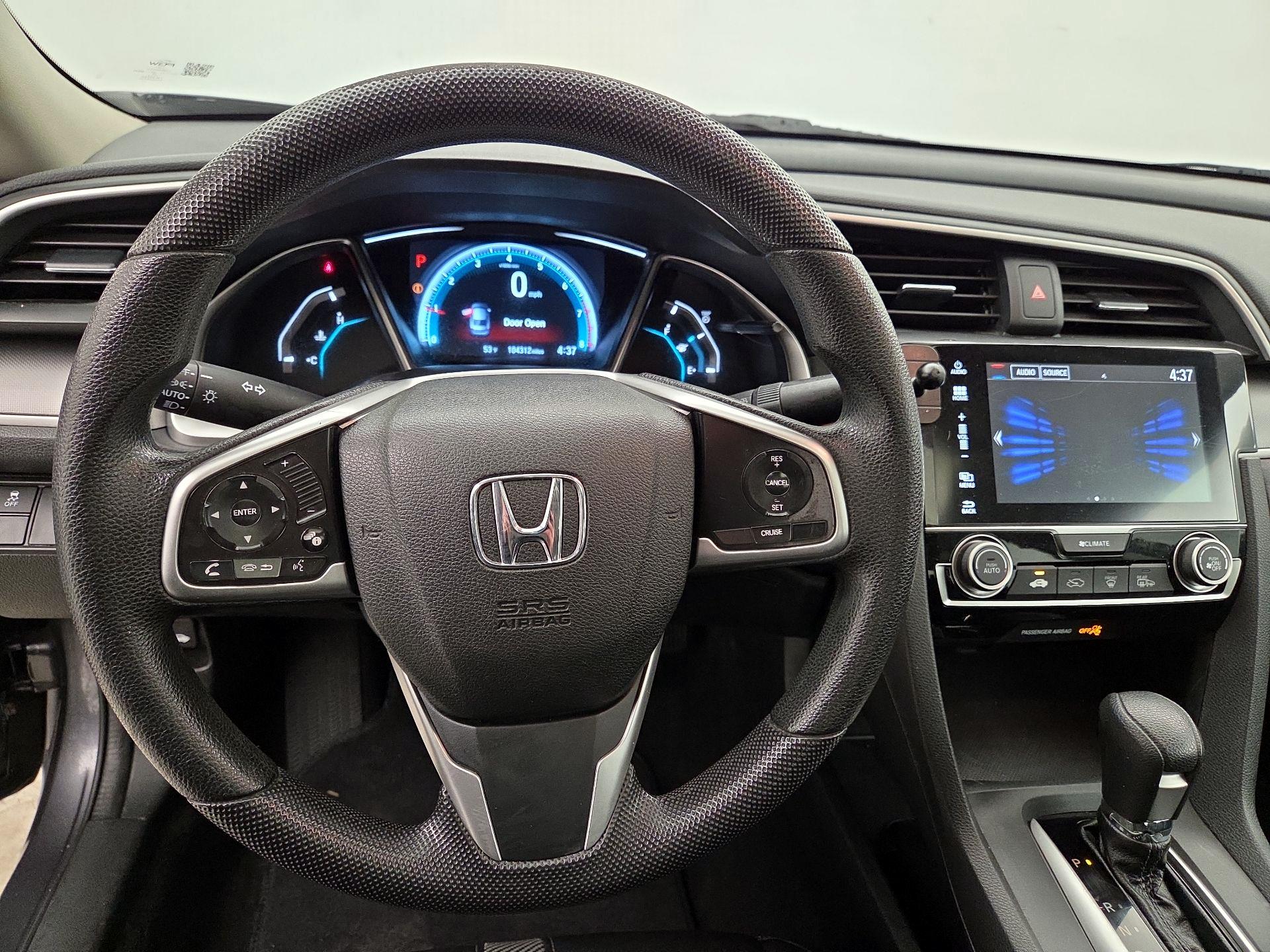 Thumbnail: 2016 Honda Civic - 10